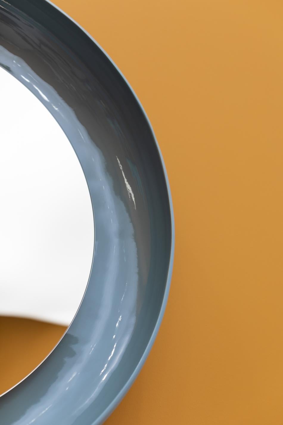 Petit miroir avec cadre en céramique émaillée Peltro d'Alain Gilles en vente 1