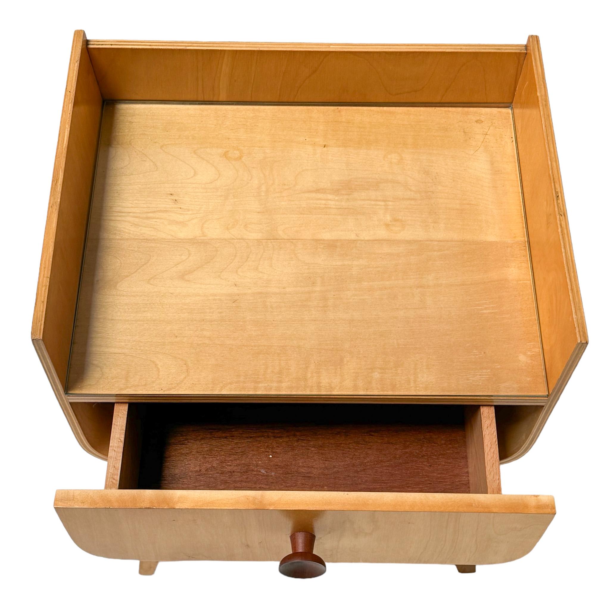 Cor Alons Birch Mid-Century Modern Nightstand for Gouda Den Boer, 1950s For Sale 5