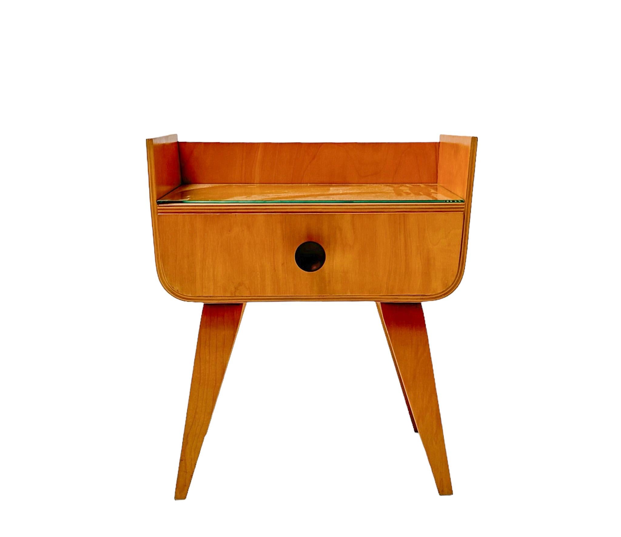 Cor Alons Birch Mid-Century Modern Nightstand for Gouda Den Boer, 1950s For Sale 3