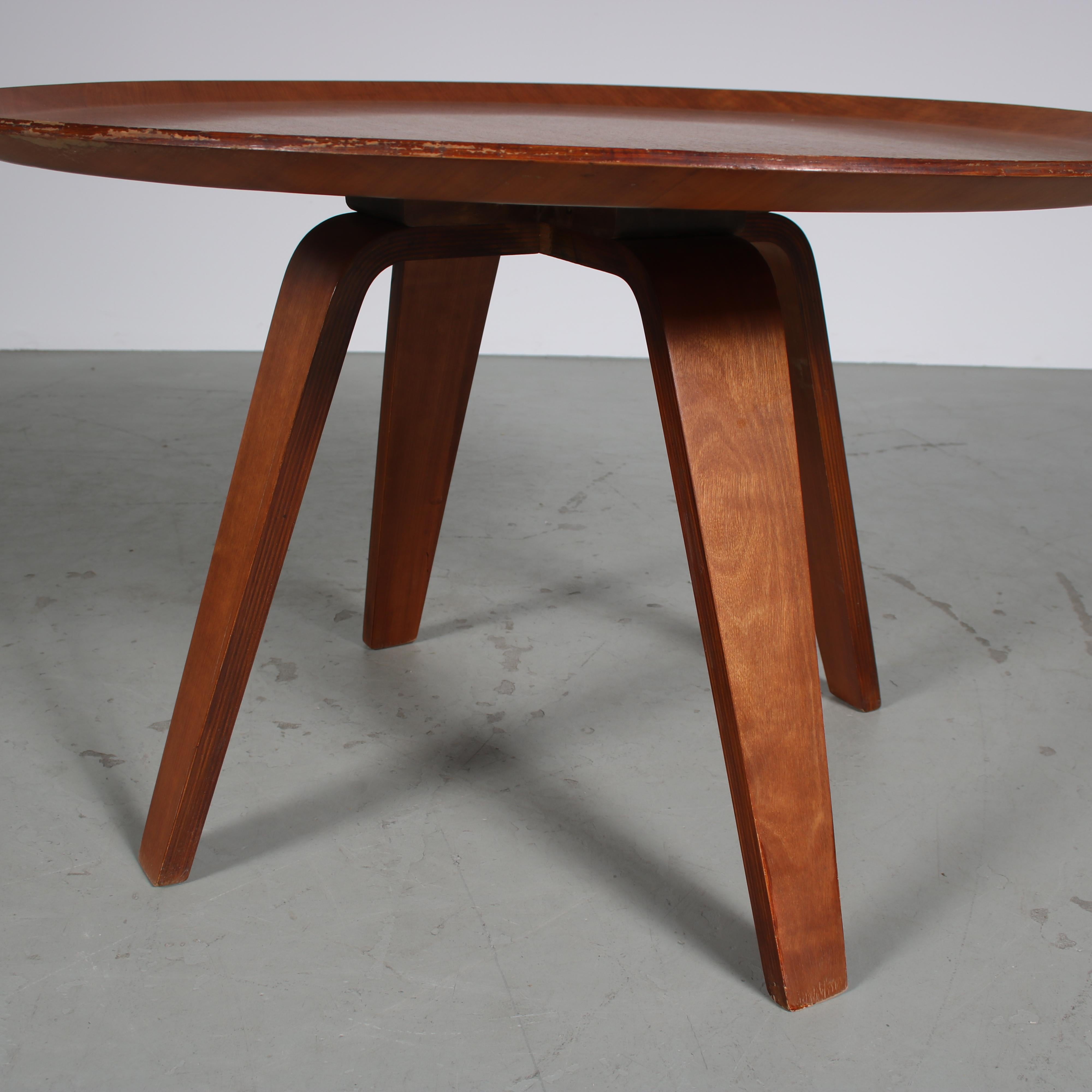 Cor Alons Coffee Table for De Boer Gouda, Netherlands 1950 For Sale 3