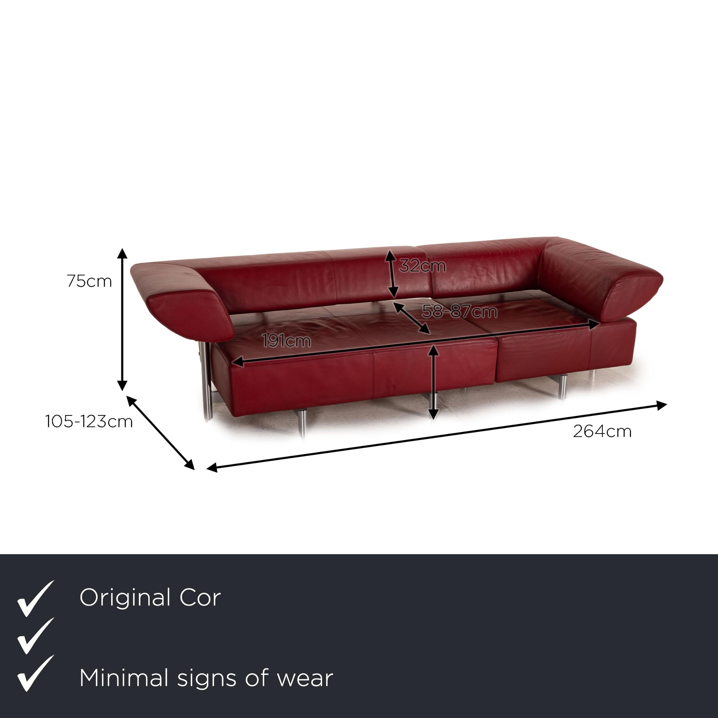 We present to you a COR Arthe leather sofa red three-seater couch function.
 

 Product measurements in centimeters:
 

Depth: 105
Width: 264
Height: 75
Seat height: 43
Rest height: 75
Seat depth: 58
Seat width: 191
Back height: 32.
 