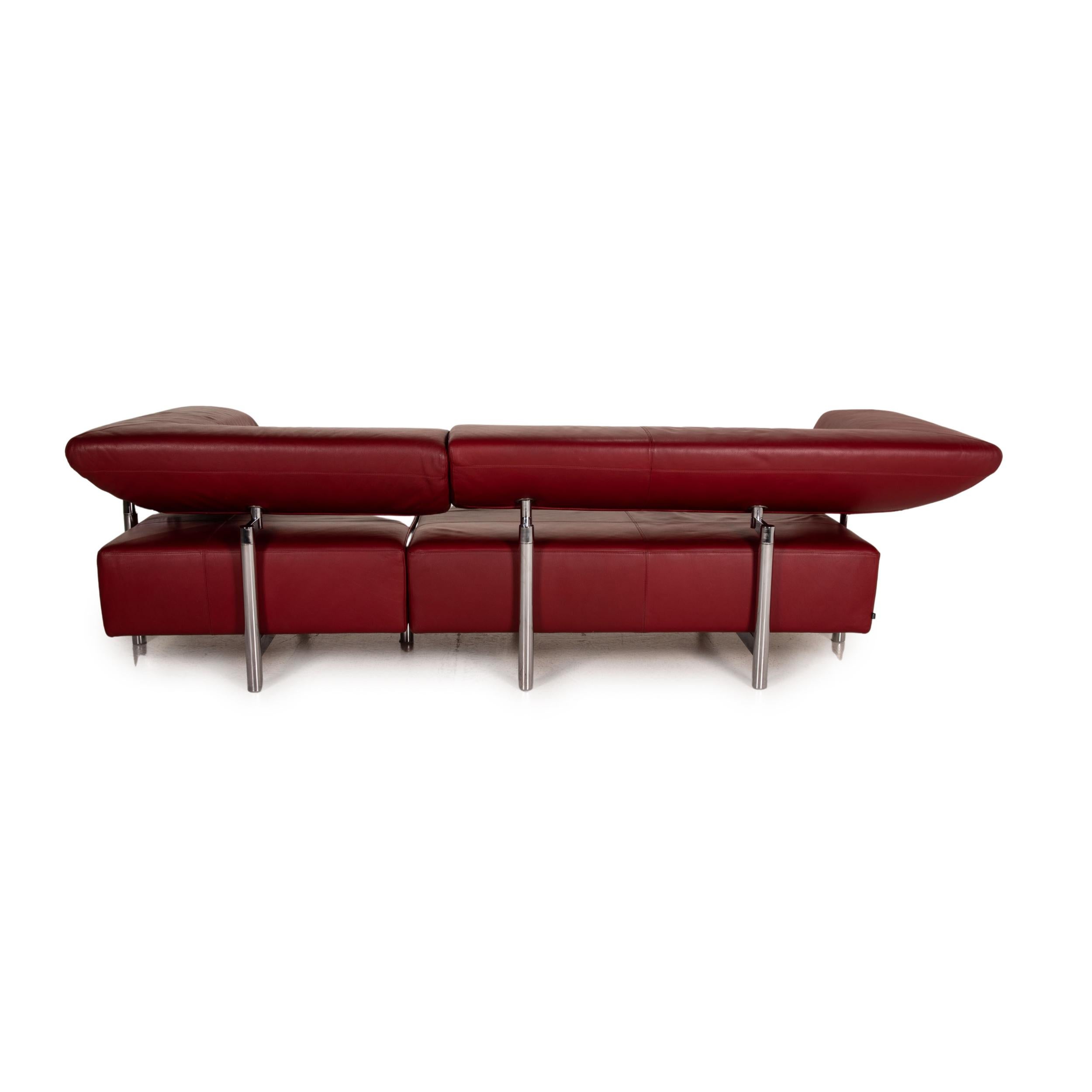 COR Arthe Leather Sofa Red Three-Seater Couch Function 3