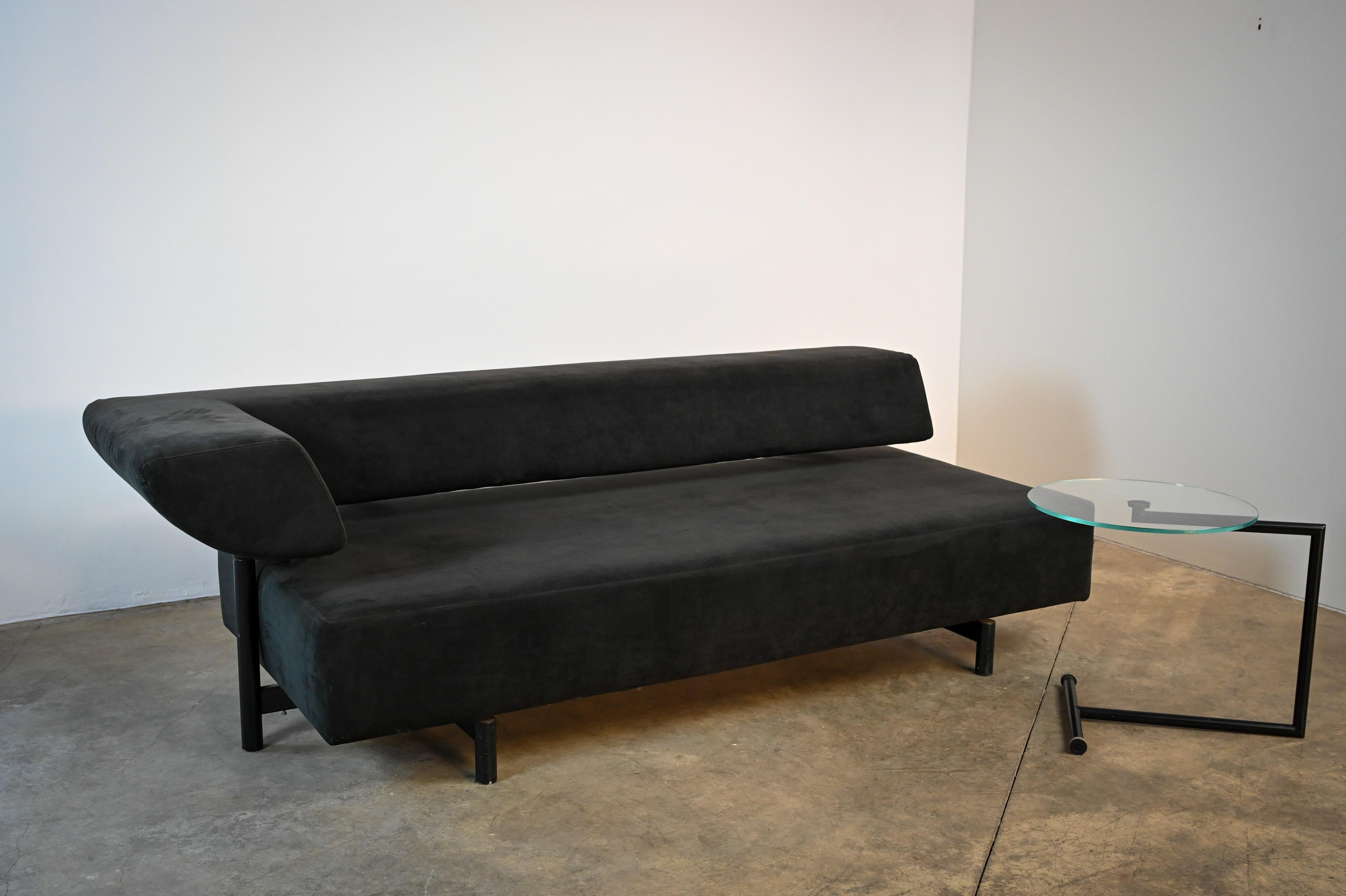 COR Arthe Sofa / Tagesbett von Wulf Schneider mit originalem Beistelltisch (Metall) im Angebot