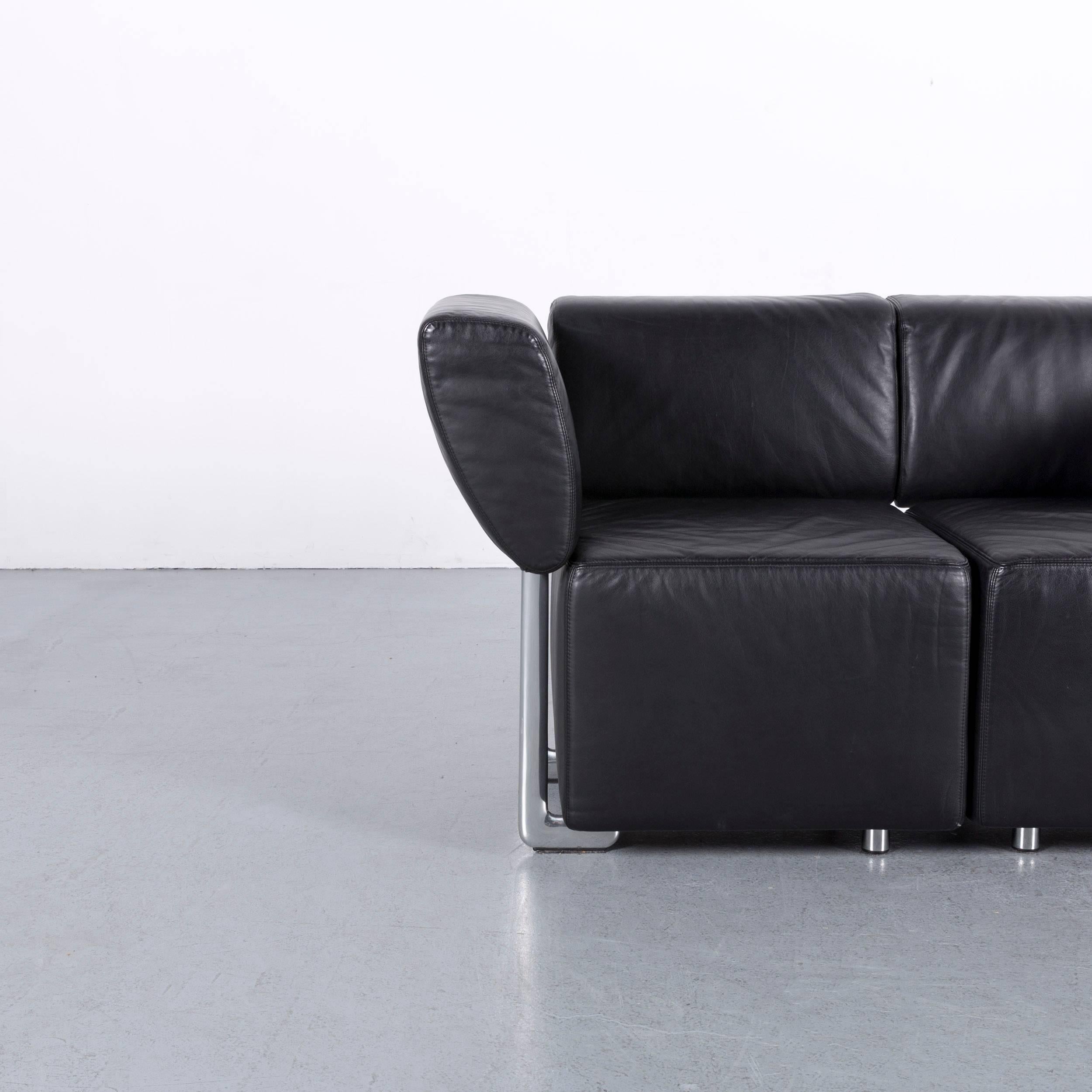 Wir präsentieren Ihnen ein COR Clou Ledersofa schwarz Zweisitzer.

































 