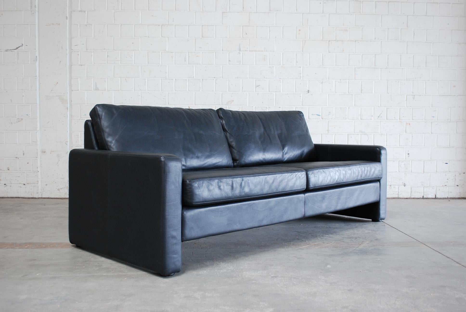 COR Conseta Back Leather Sofa 1