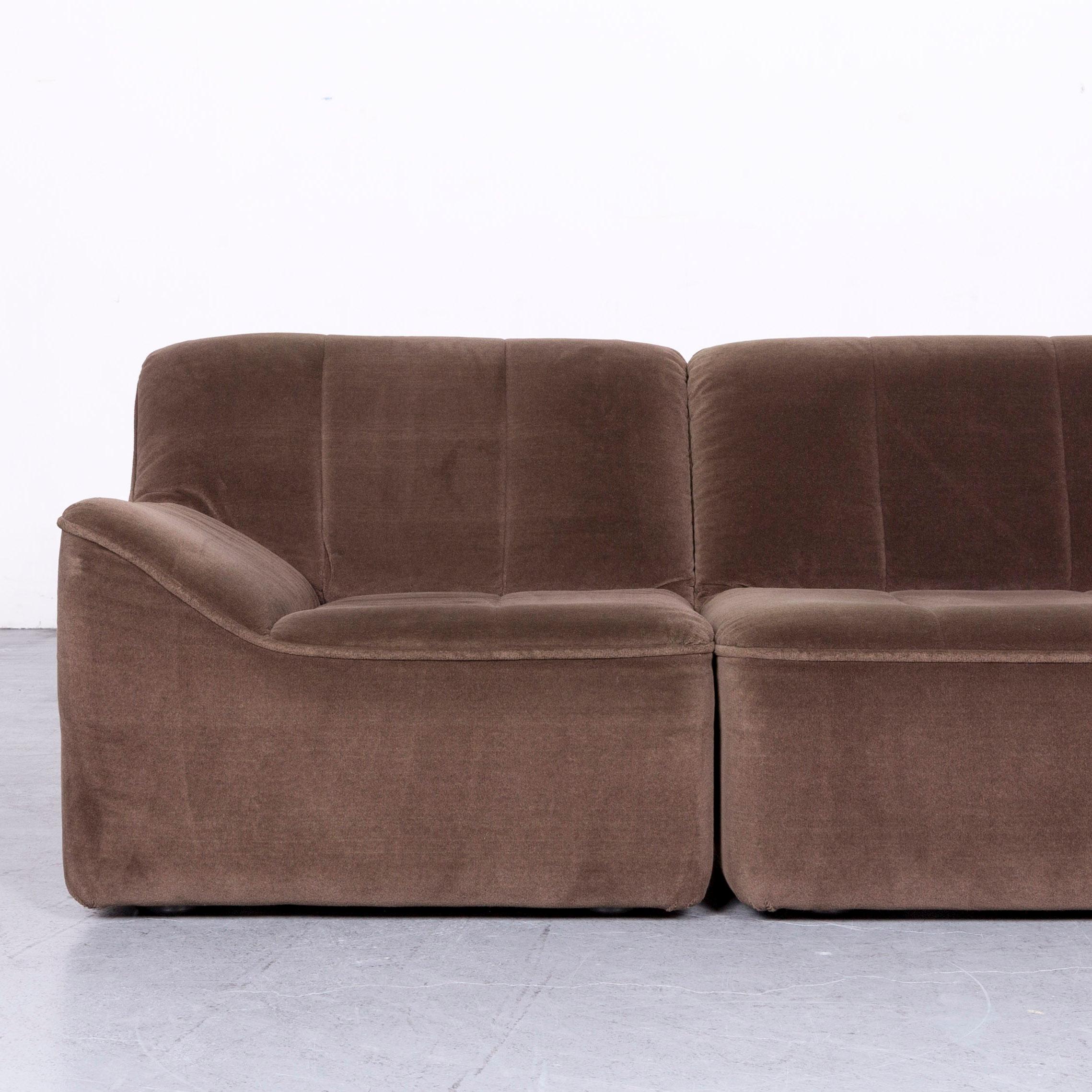 COR Designer Fabric Sofa Brown Three-Seat Couch In Good Condition For Sale In Cologne, DE