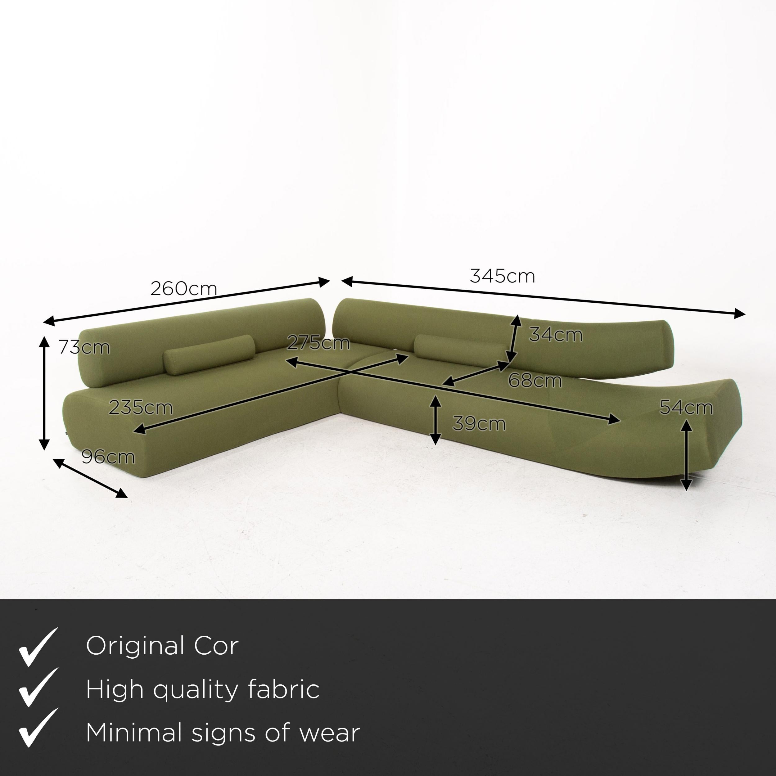 We present to you a COR Lava fabric corner sofa incl. stool green modular sofa couch.

 

 Product measurements in centimeters:
 

Depth 96
Width 260
Height 73
Seat height 39
Rest height 54
Seat depth 68
Seat width 235
Back height 34.