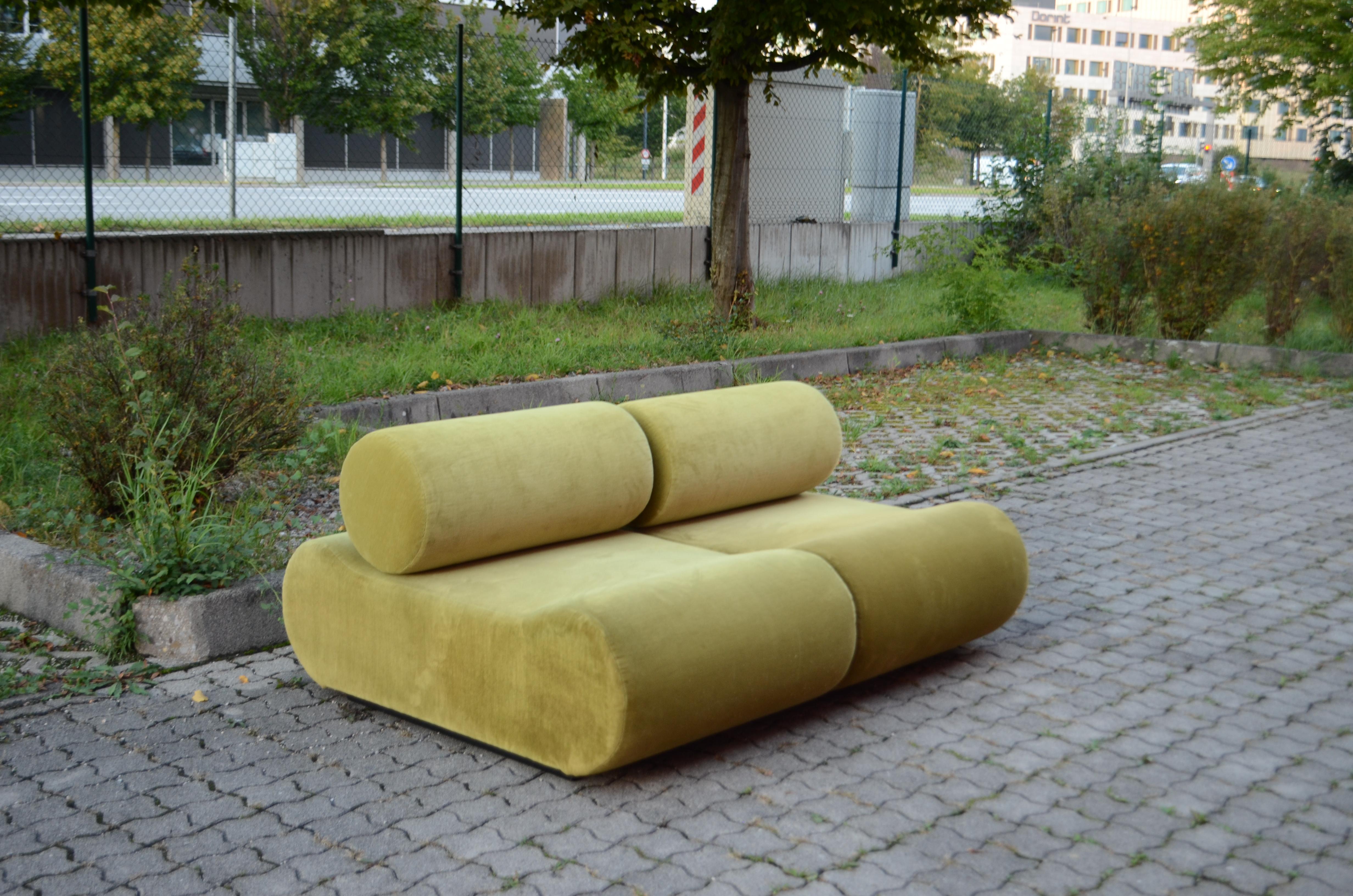 German COR Model Corbi Modular Sofa by Klaus Uredat 2x limegreen Lounge Chair For Sale