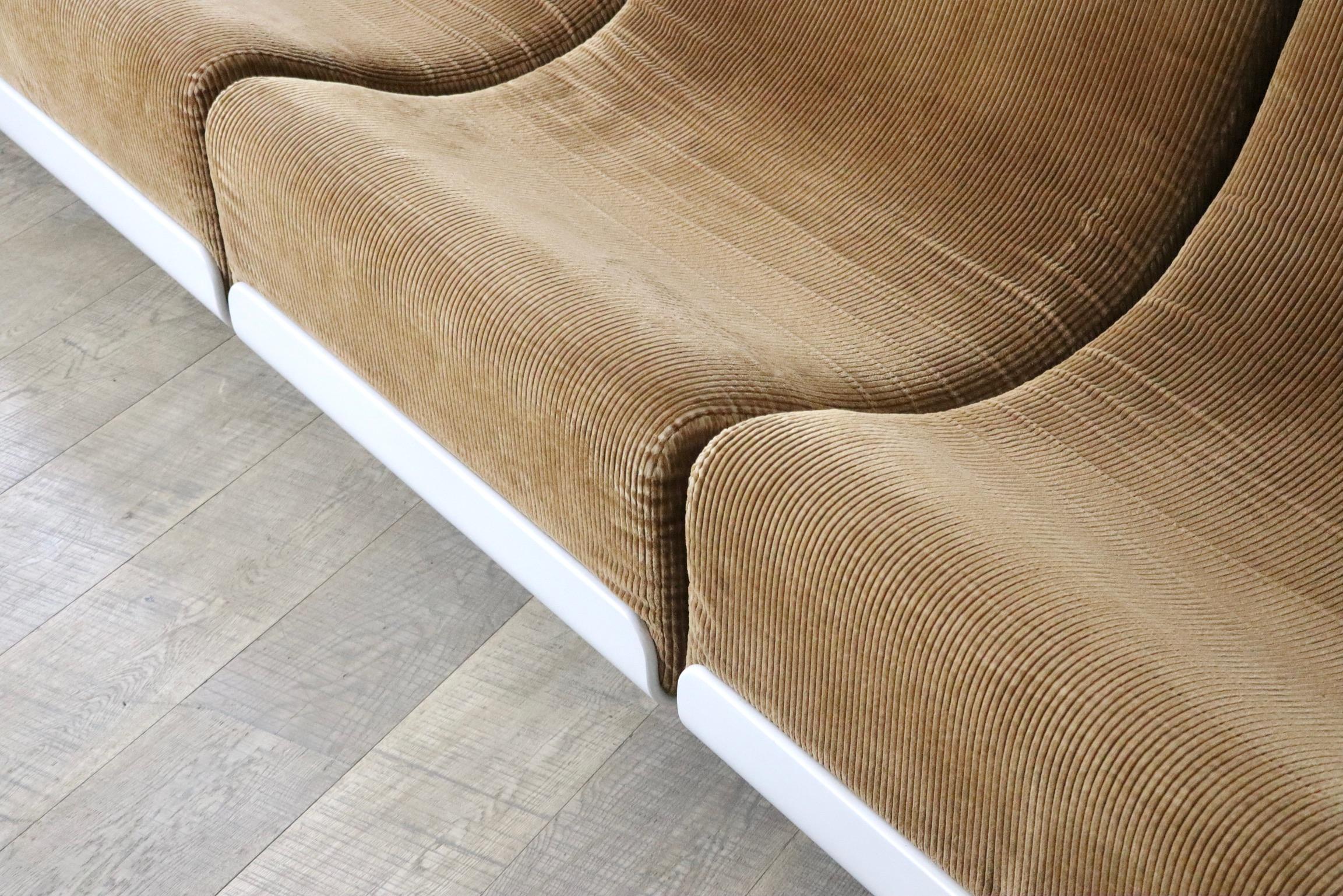 COR Orbis Modulares Sofa aus Korduroy von Luigi Colani, 1970er Jahre 6
