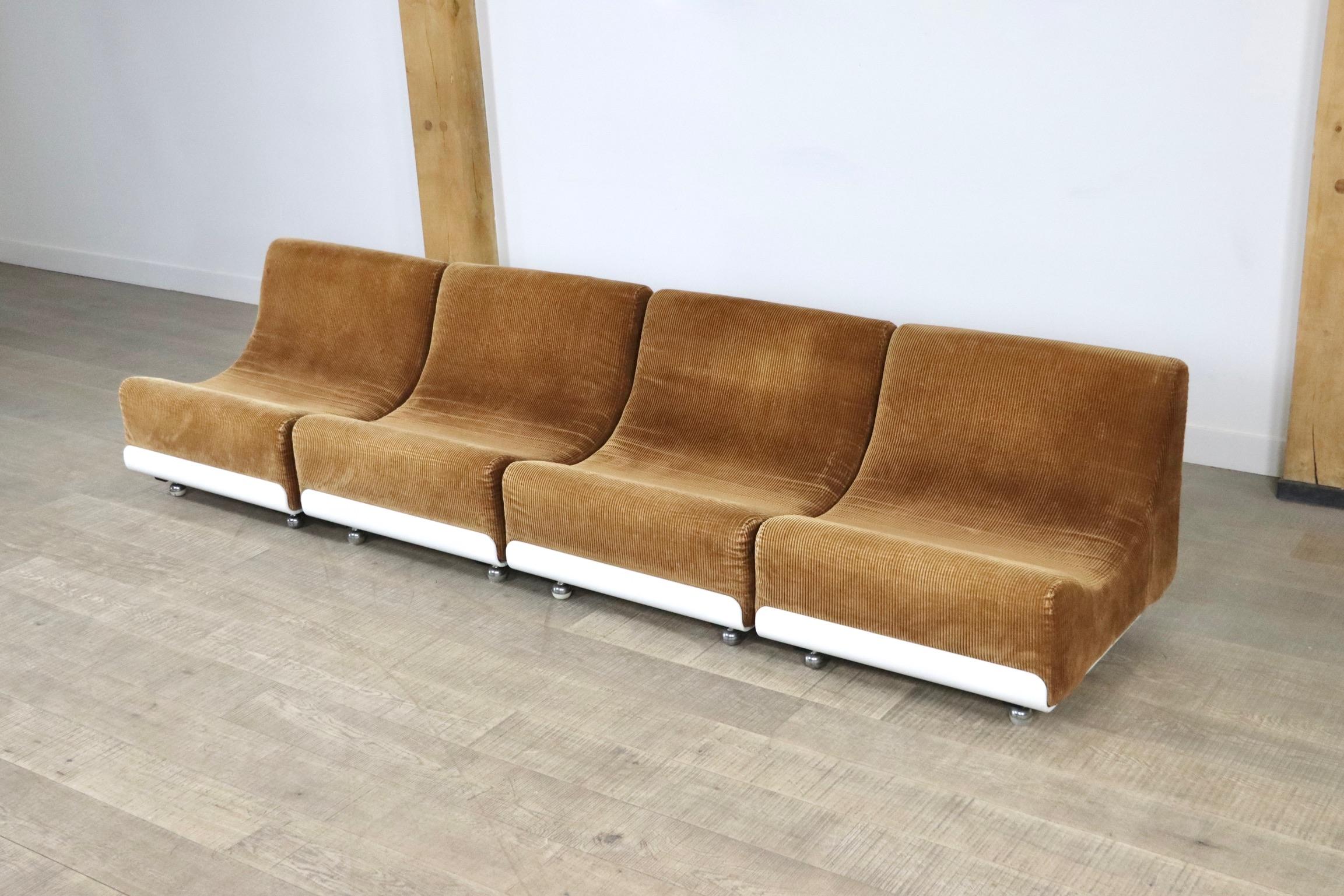 COR Orbis Modulares Sofa aus Korduroy von Luigi Colani, 1970er Jahre 3