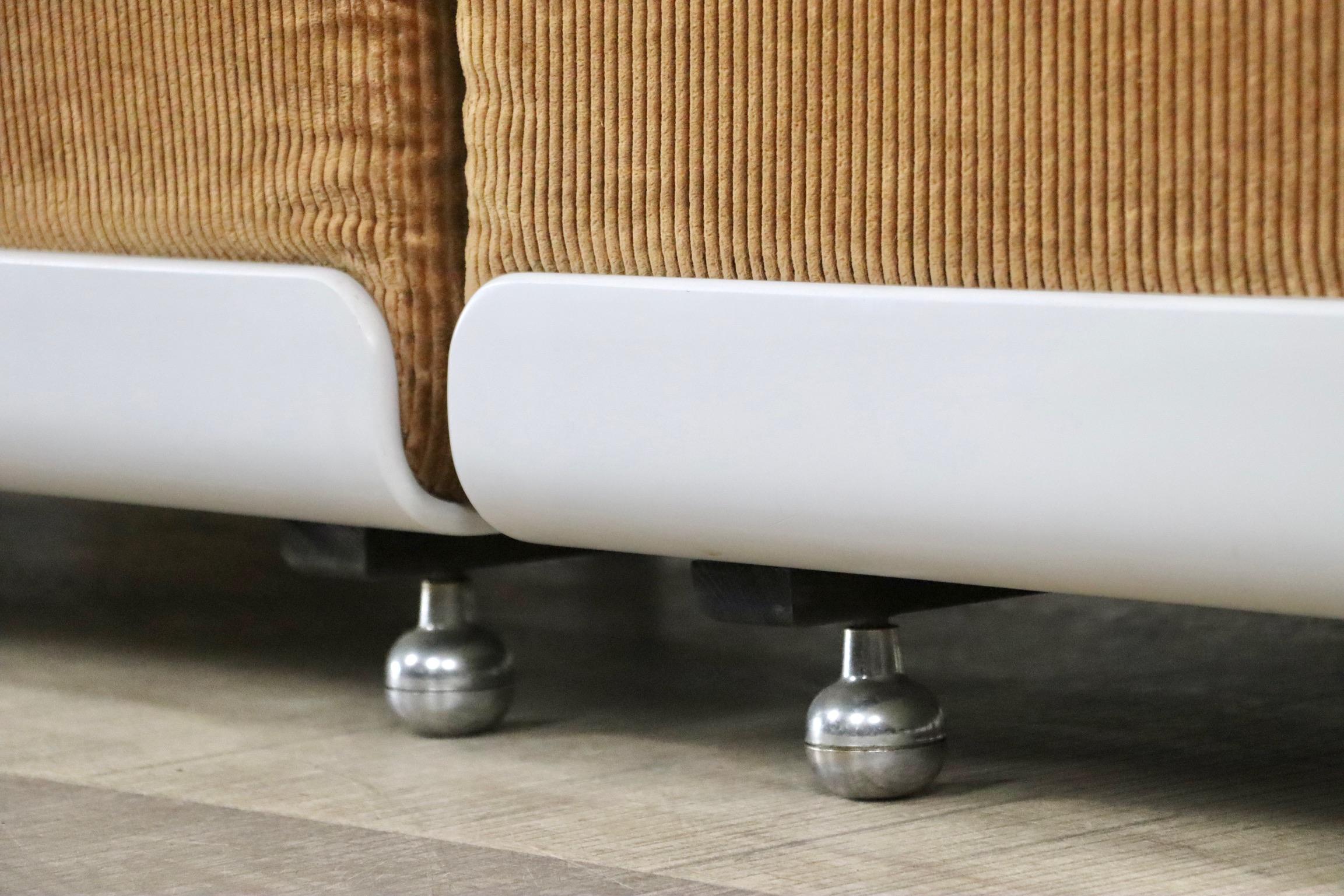 COR Orbis Modulares Sofa aus Korduroy von Luigi Colani, 1970er Jahre 4