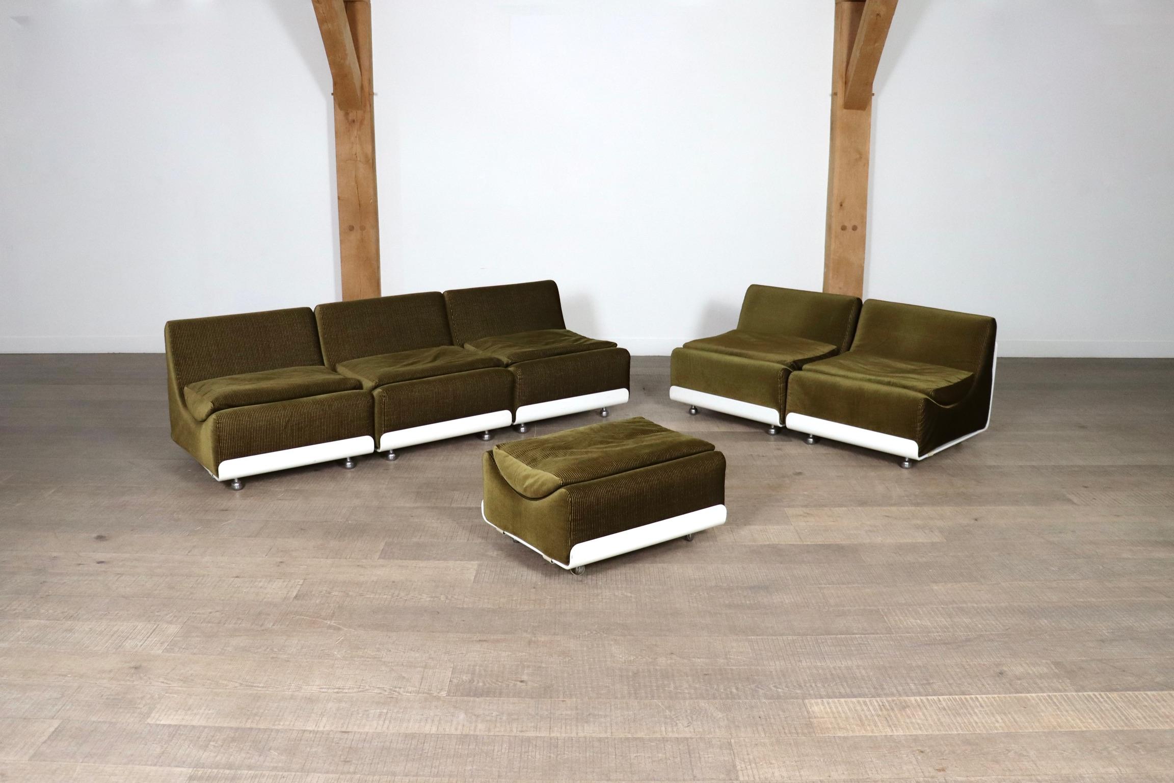 COR Orbis Modular Sofa In olive green Corduroy By Luigi Colani, 1970s 5