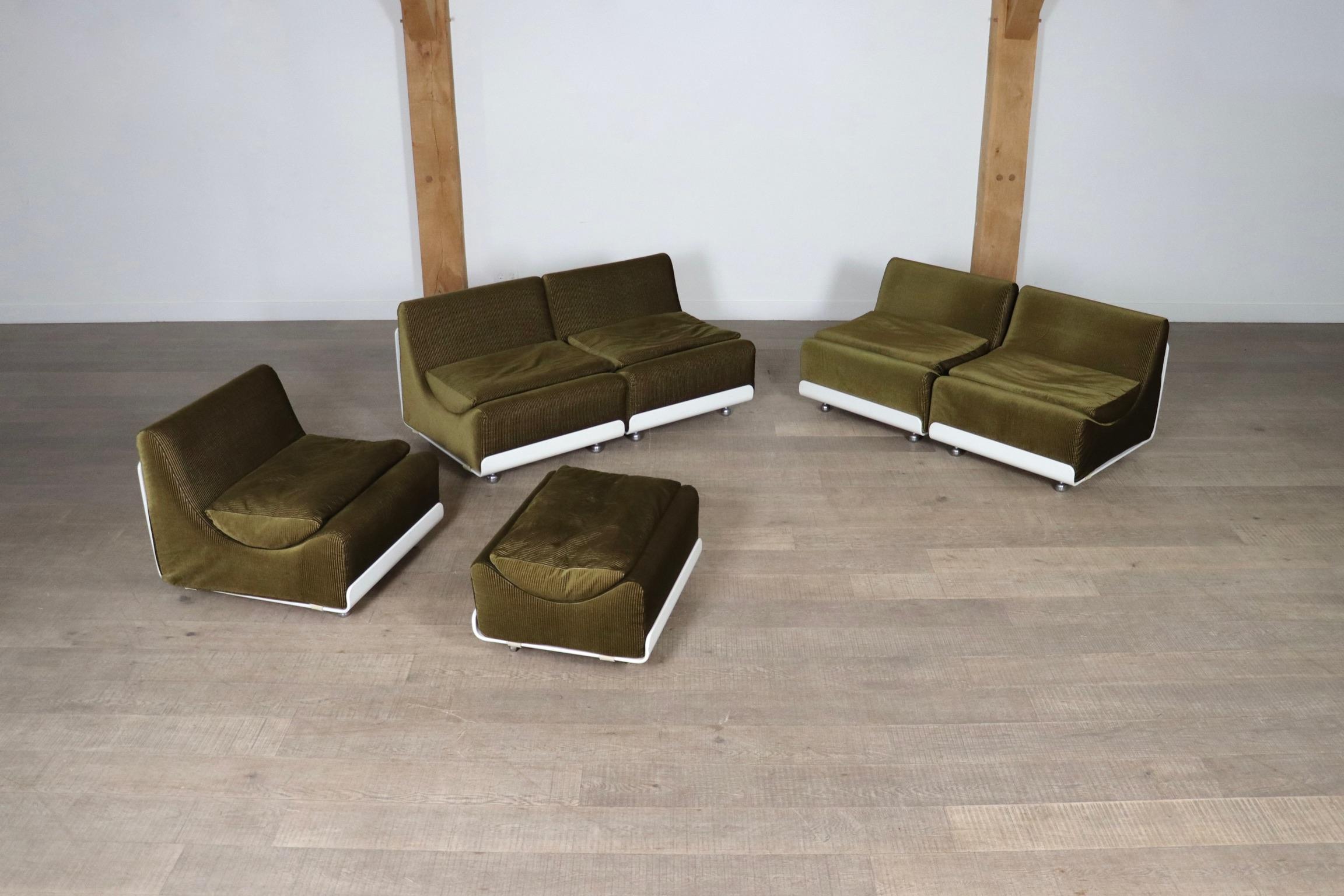 COR Orbis Modular Sofa In olive green Corduroy By Luigi Colani, 1970s 7