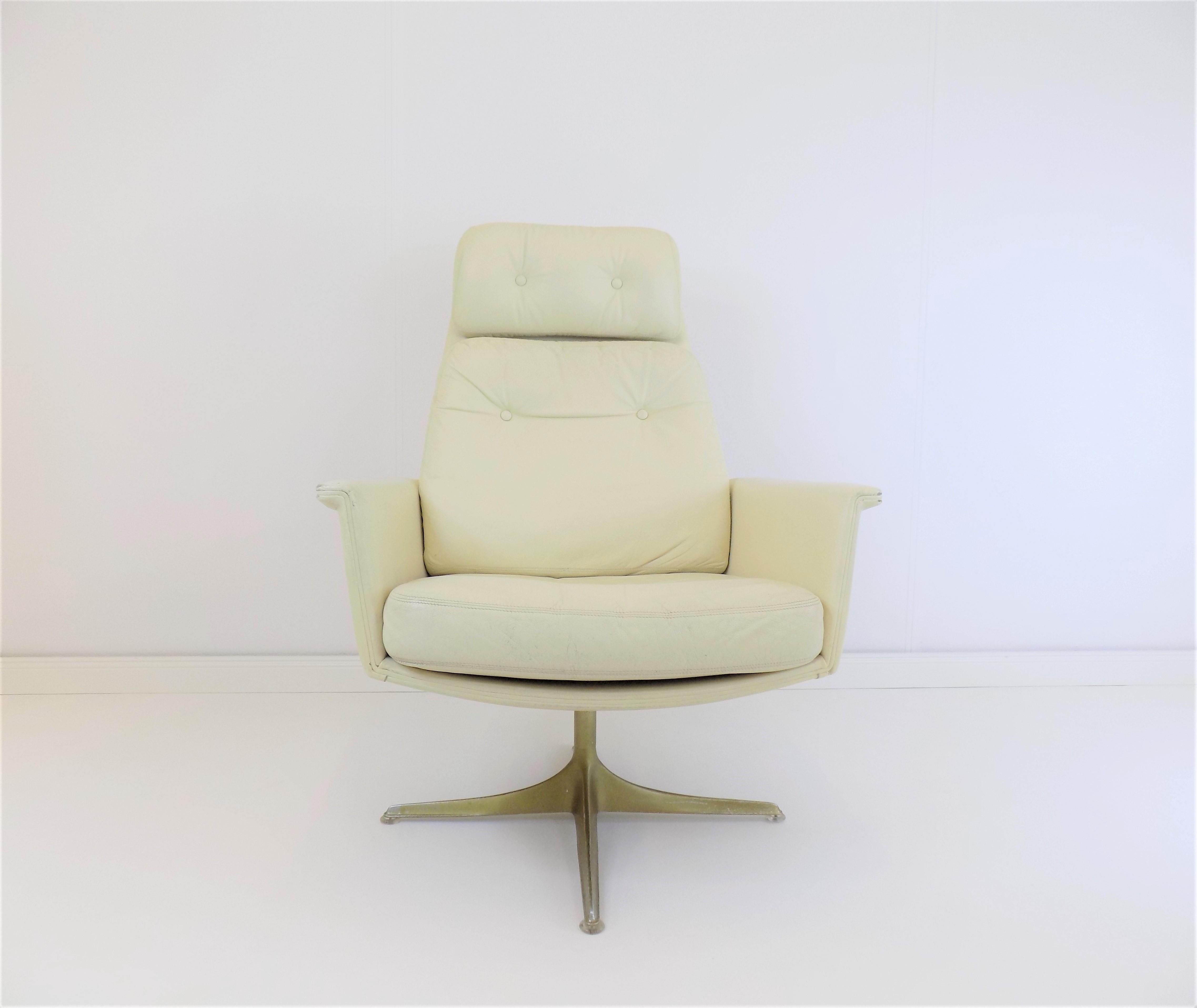 Mid-Century Modern COR Sedia Leather Armchair by Horst Brüning
