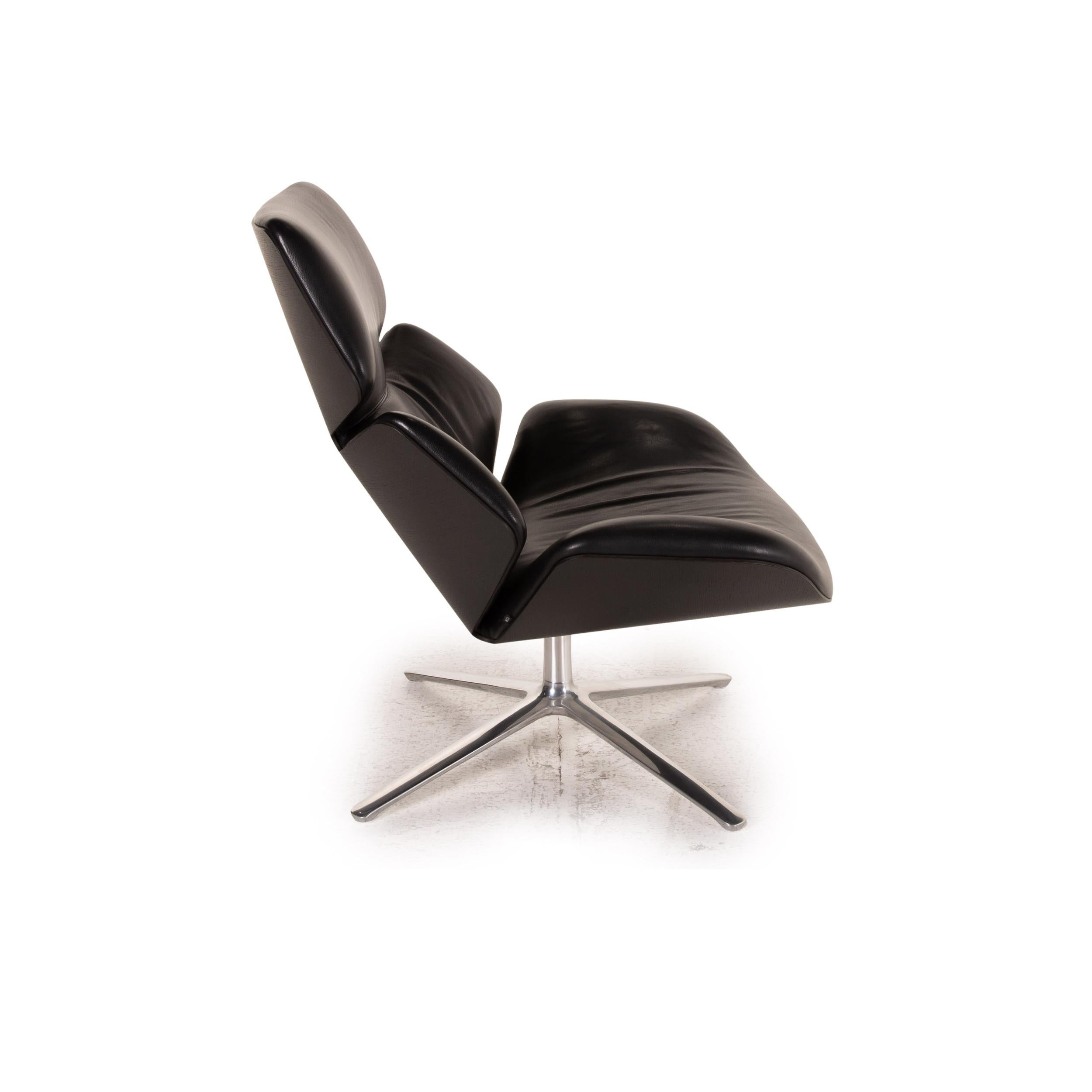 COR Shrimp Leather Armchair Black Incl. Stool In Good Condition For Sale In Cologne, DE