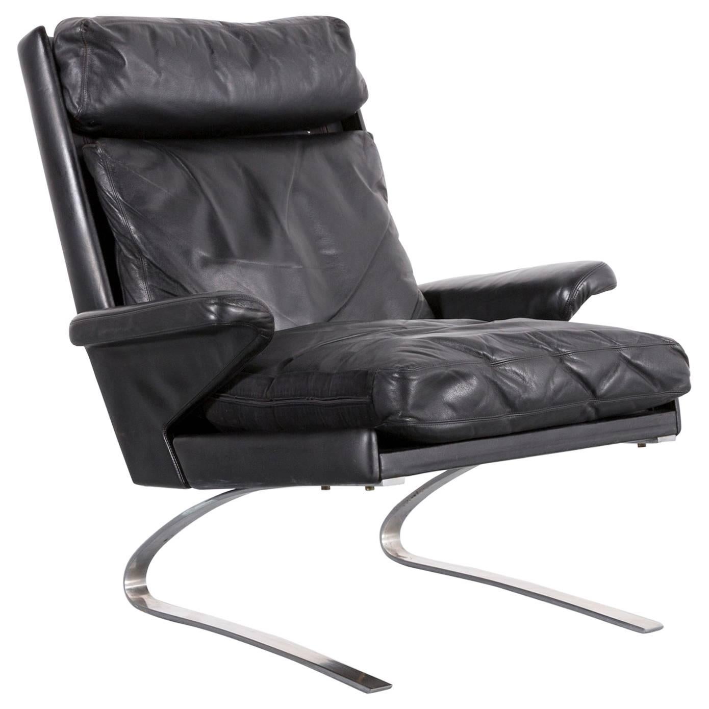 COR Swing Leather Armchair Black One-Seat