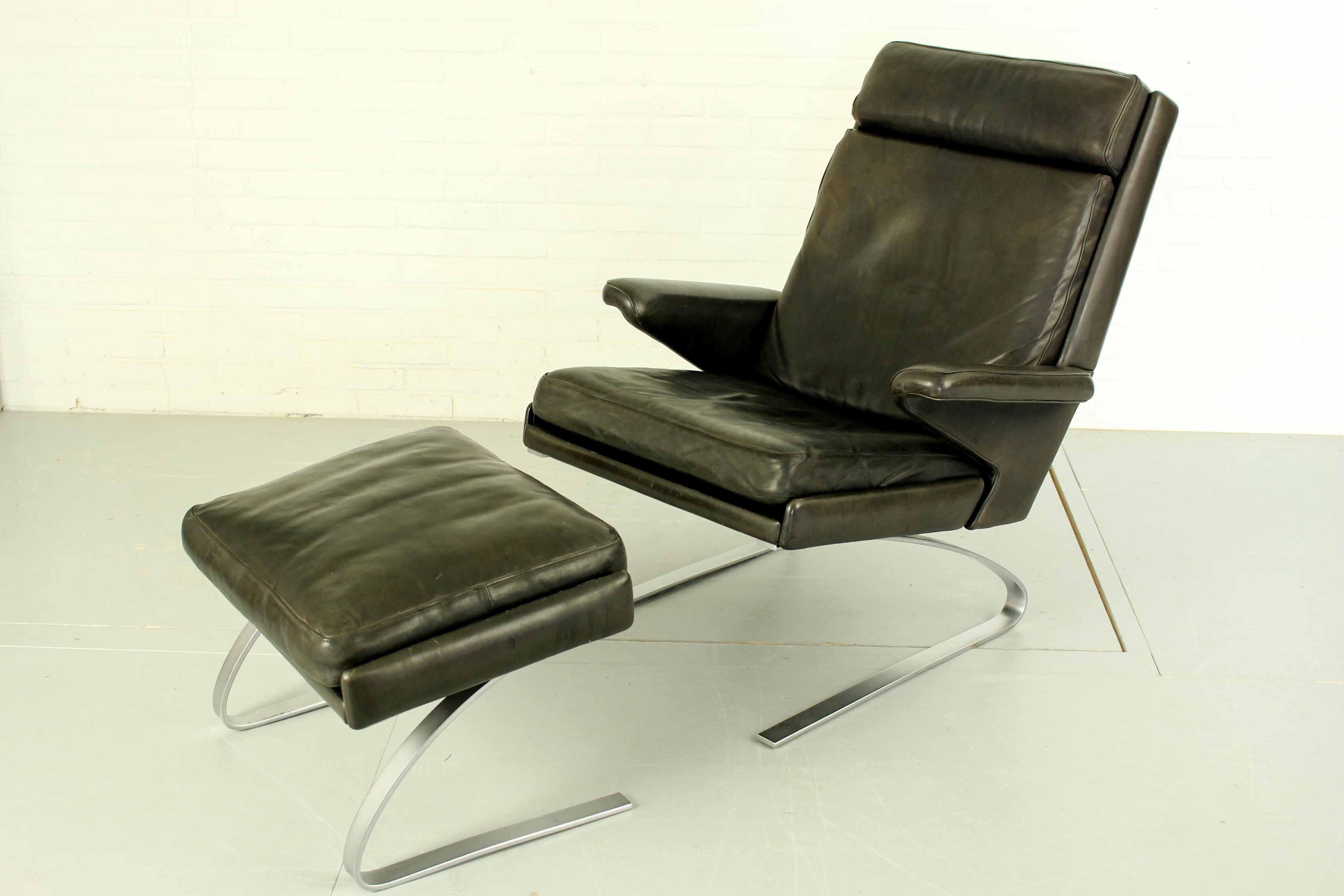 COR Swing Lounge Chair with Matching Ottoman in Leather and Steel Frame, Germany 7