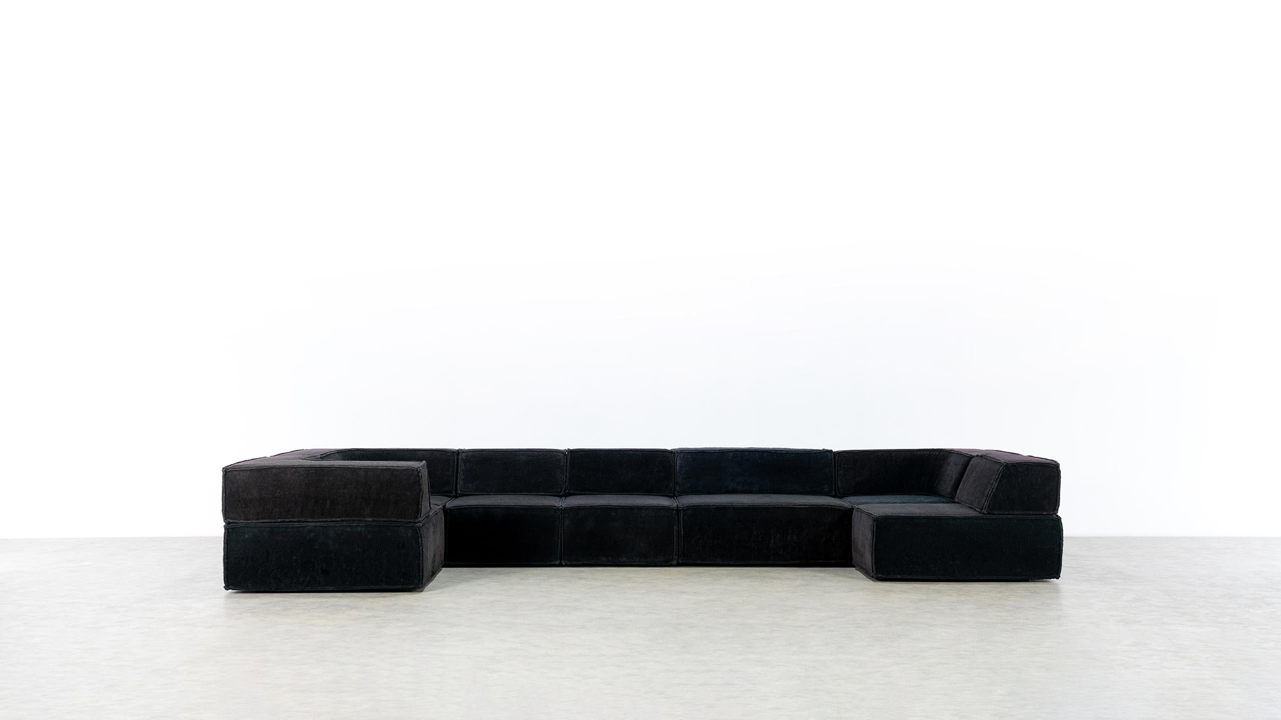 COR trio modular sofa, Giant Landscape in its original black color teddy-fabric (depending on the viewing angle and incidence of light, it even changes a bit into blue!), 
designed 1972 by Franz Hero and Karl Odermatt Team Form Ag,