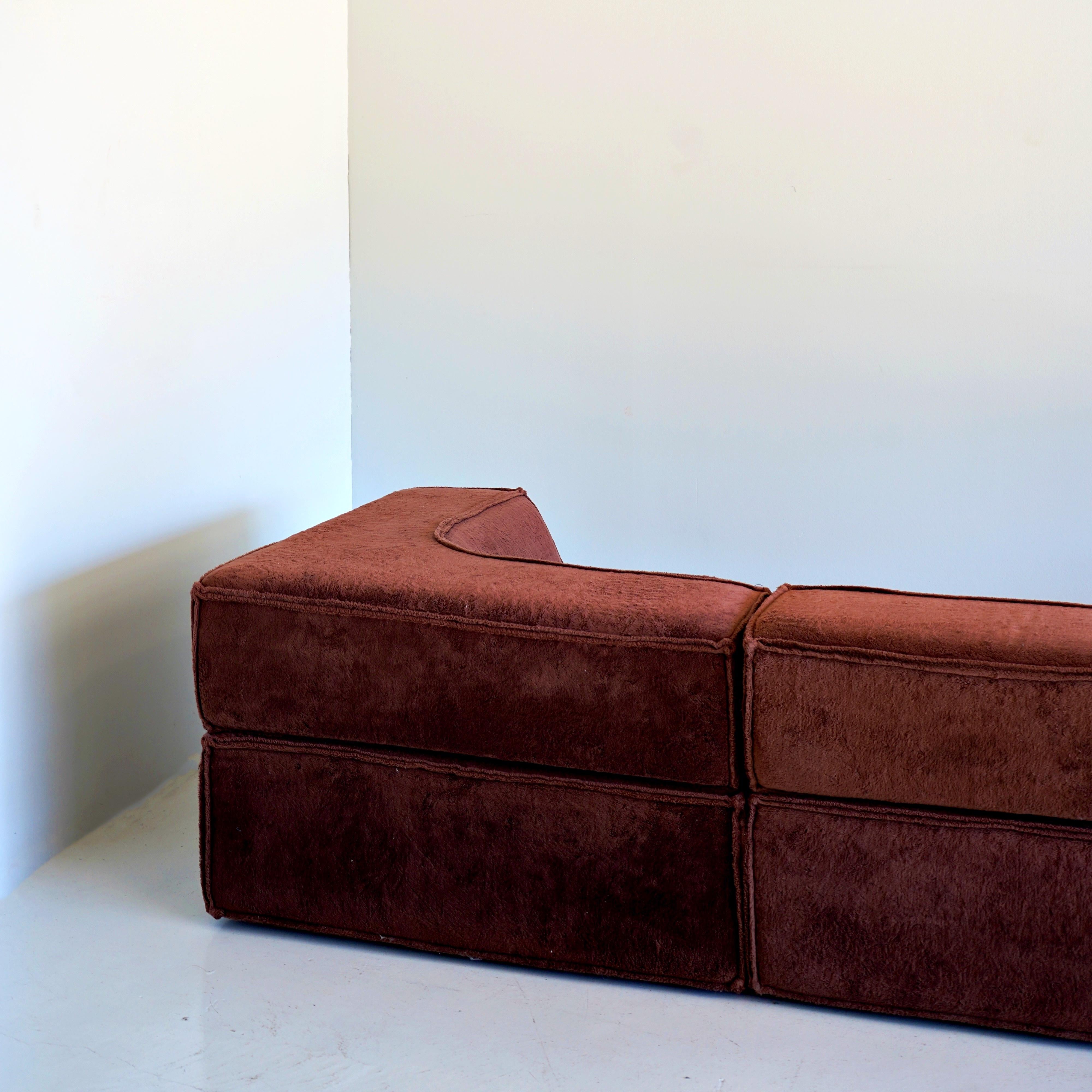 COR Trio Sofa by Team Form AG, 1973 in Original Teddy Fabric In Good Condition For Sale In Las Vegas, NV
