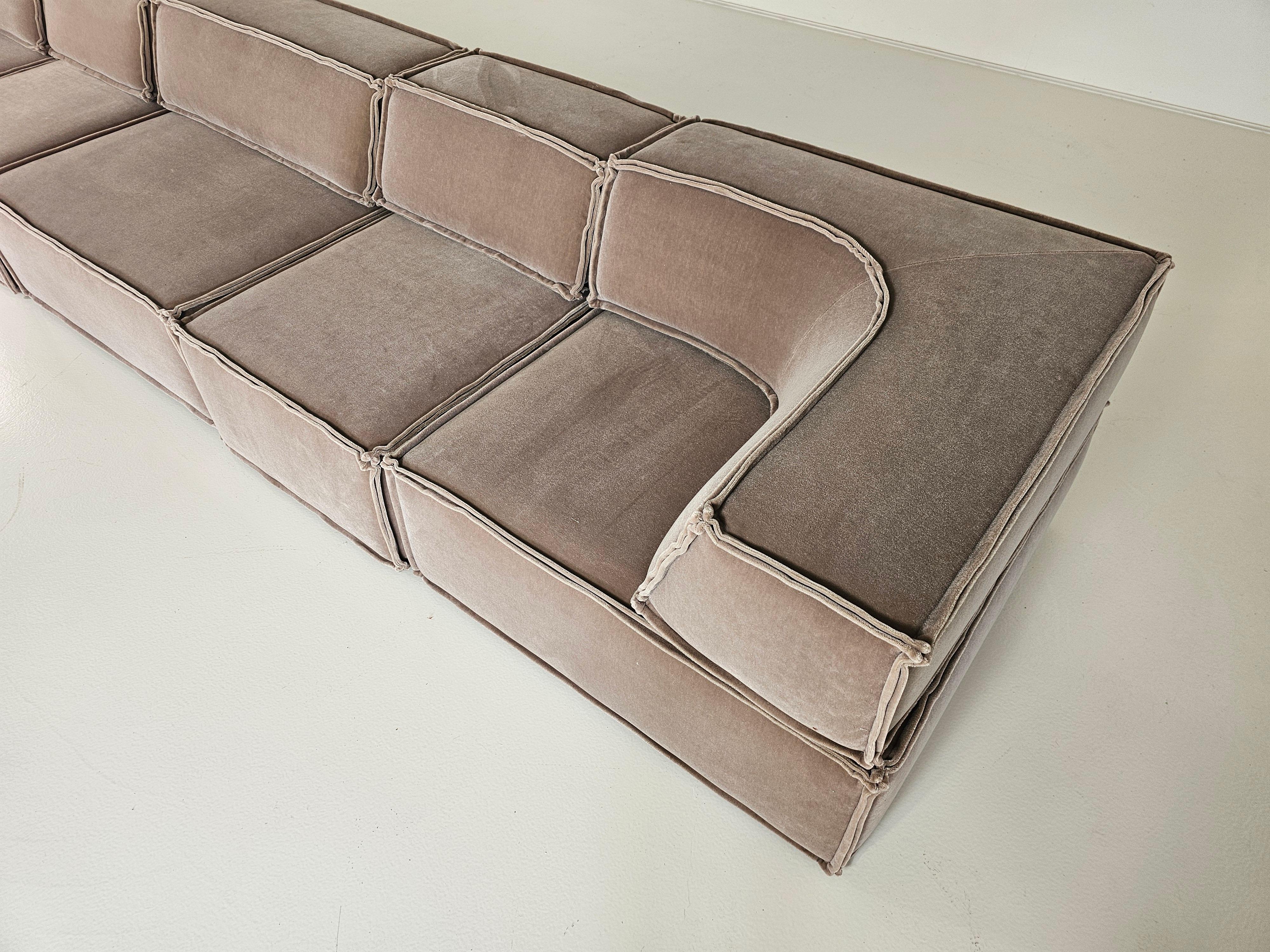 COR Trio Sofa in beige mohair by Team Form Ag for COR Furniture, Germany, 1970s In Excellent Condition For Sale In amstelveen, NL