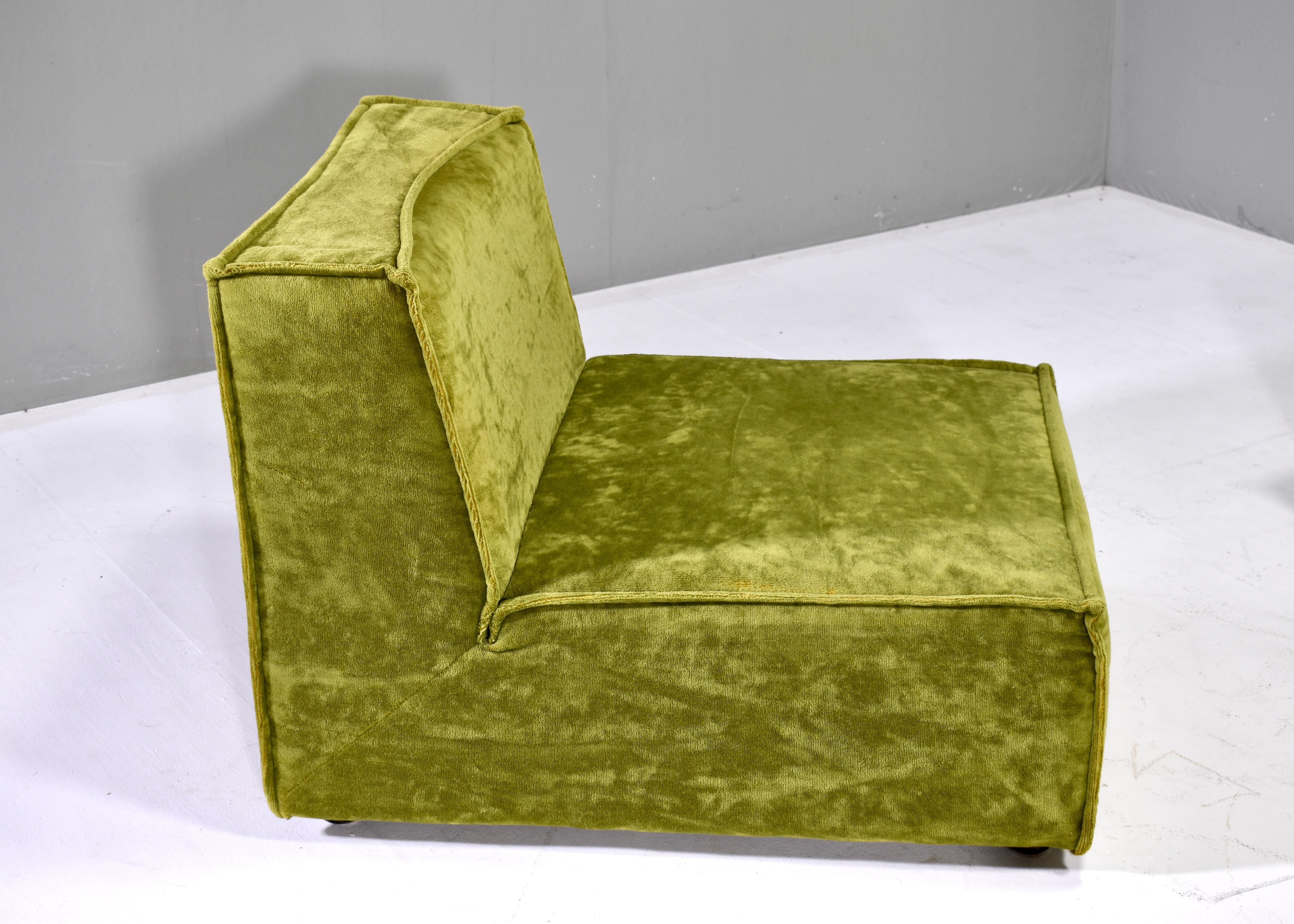 COR TRIO style green velvet seventies sectional sofa, circa 1970 5