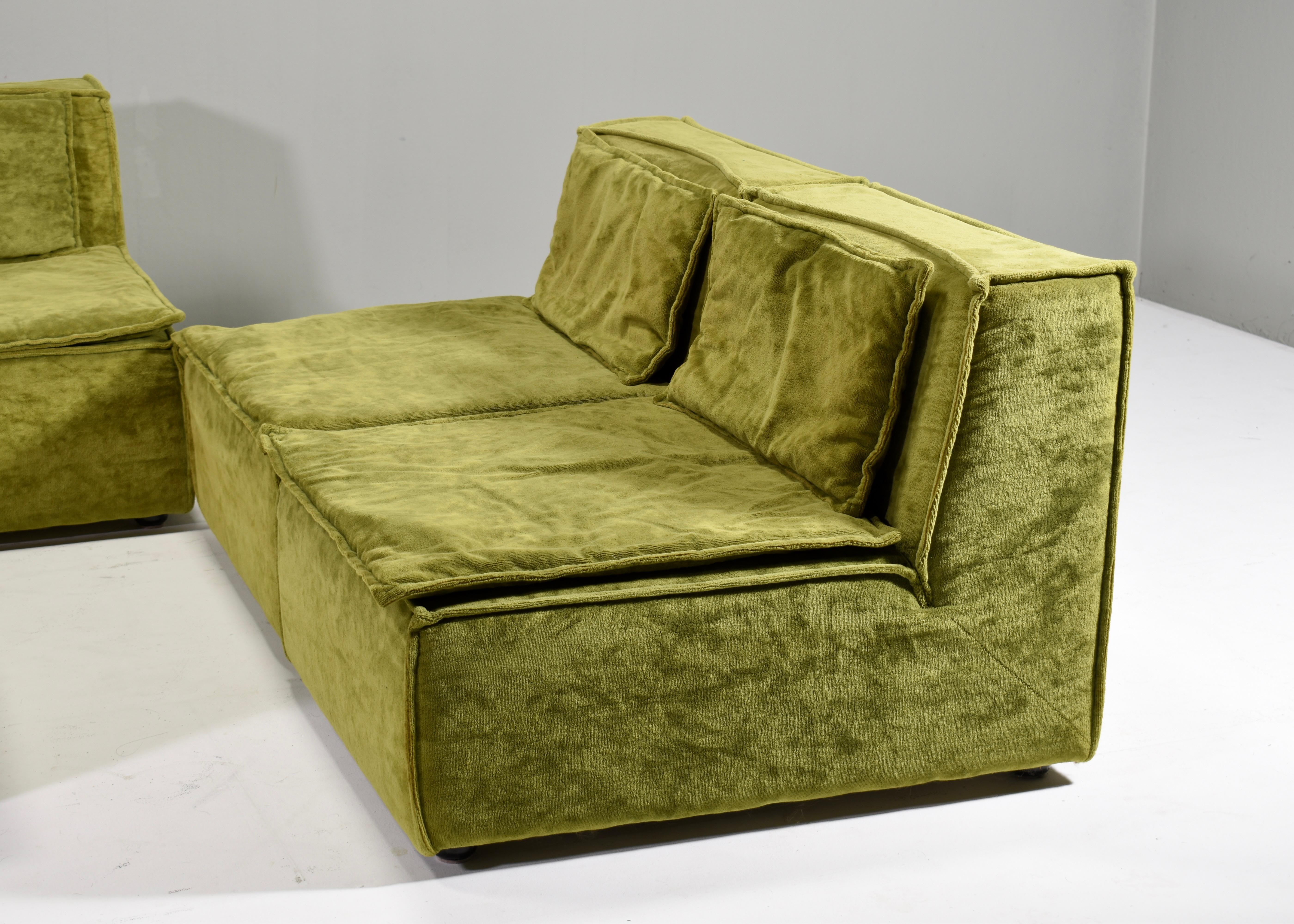 COR TRIO style green velvet seventies sectional sofa, circa 1970 12