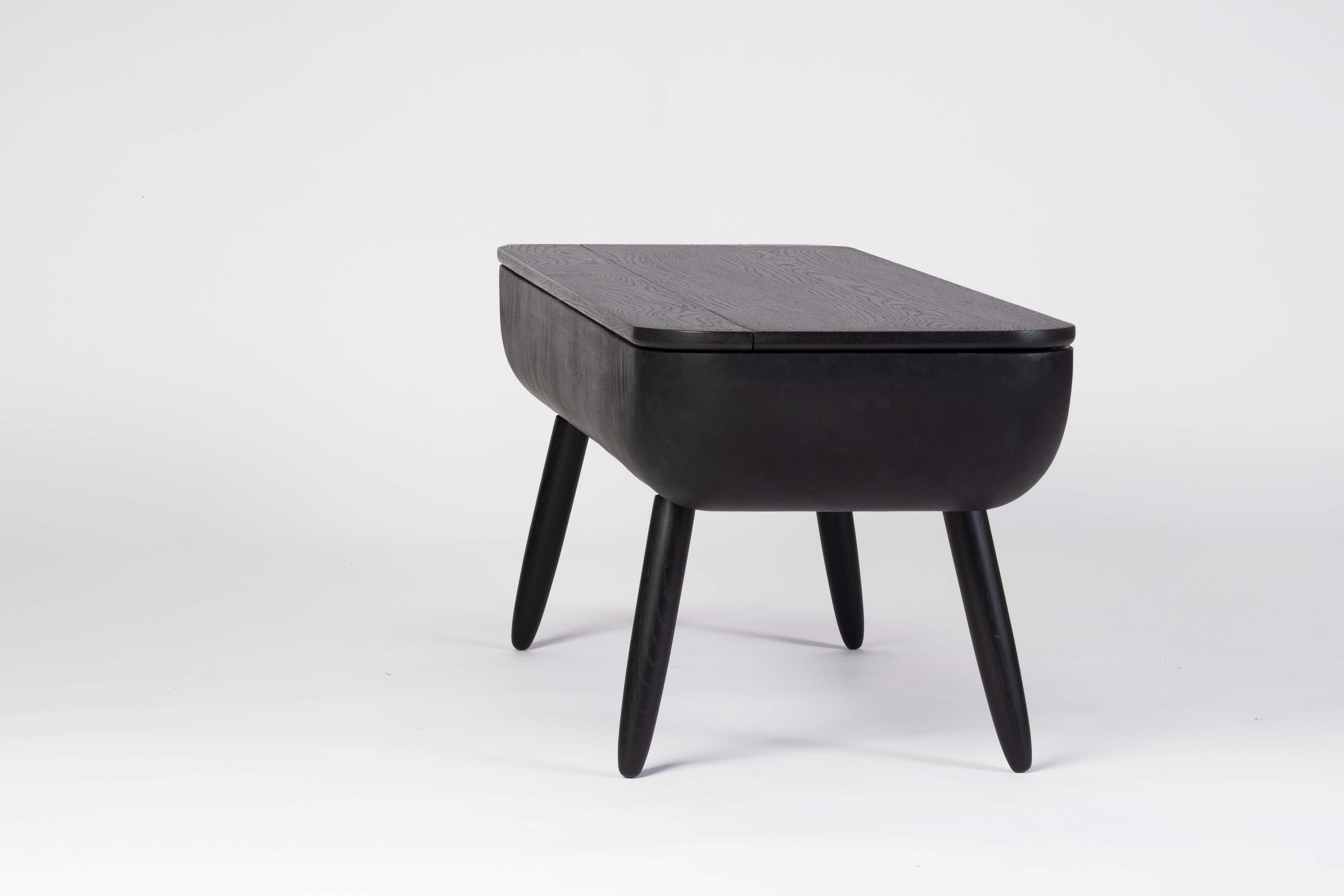 Annerito Panca Coracle con contenitore, Oak Oak bianco annerito e pelle in vendita