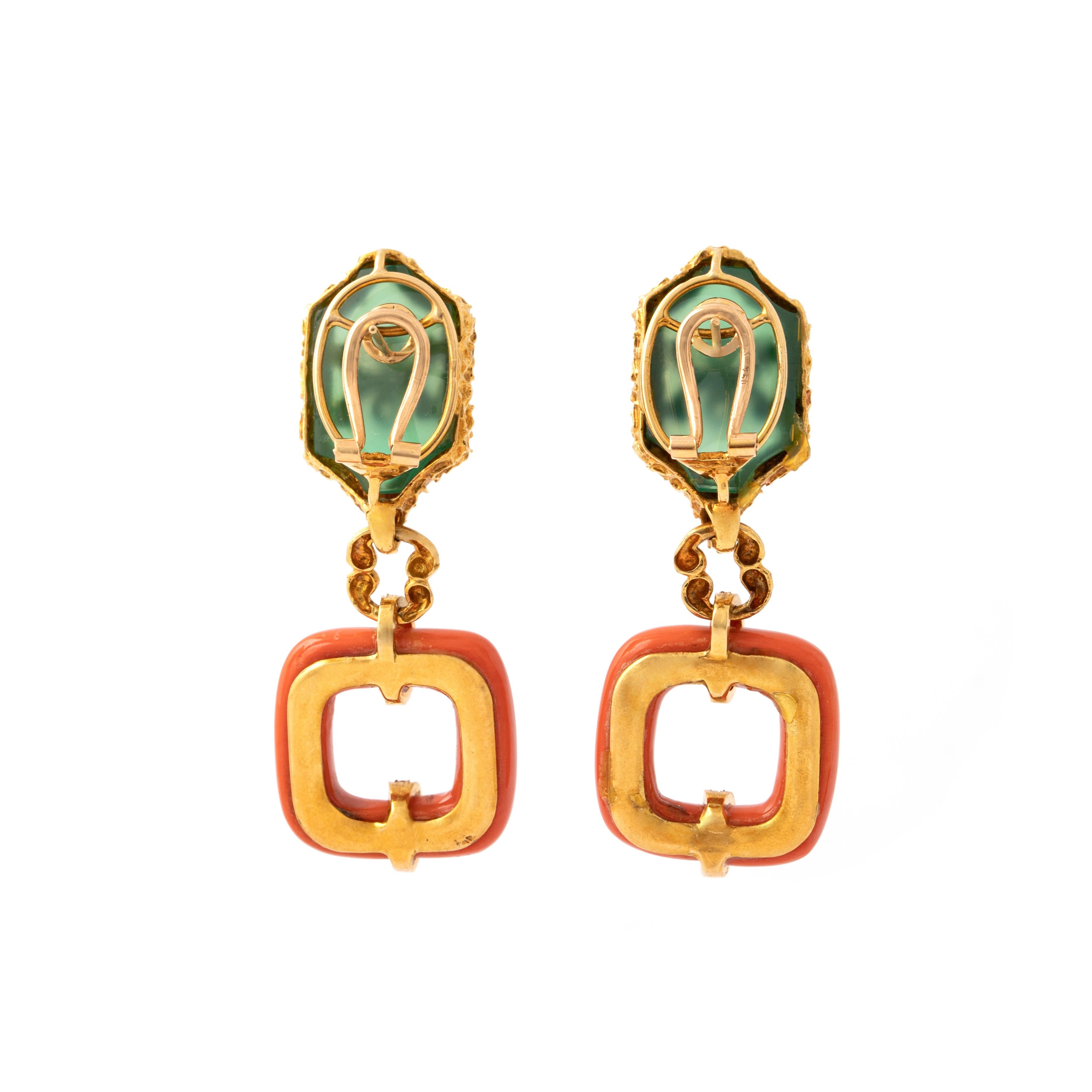 Round Cut Corail Diamond Yellow Gold Earrings  For Sale