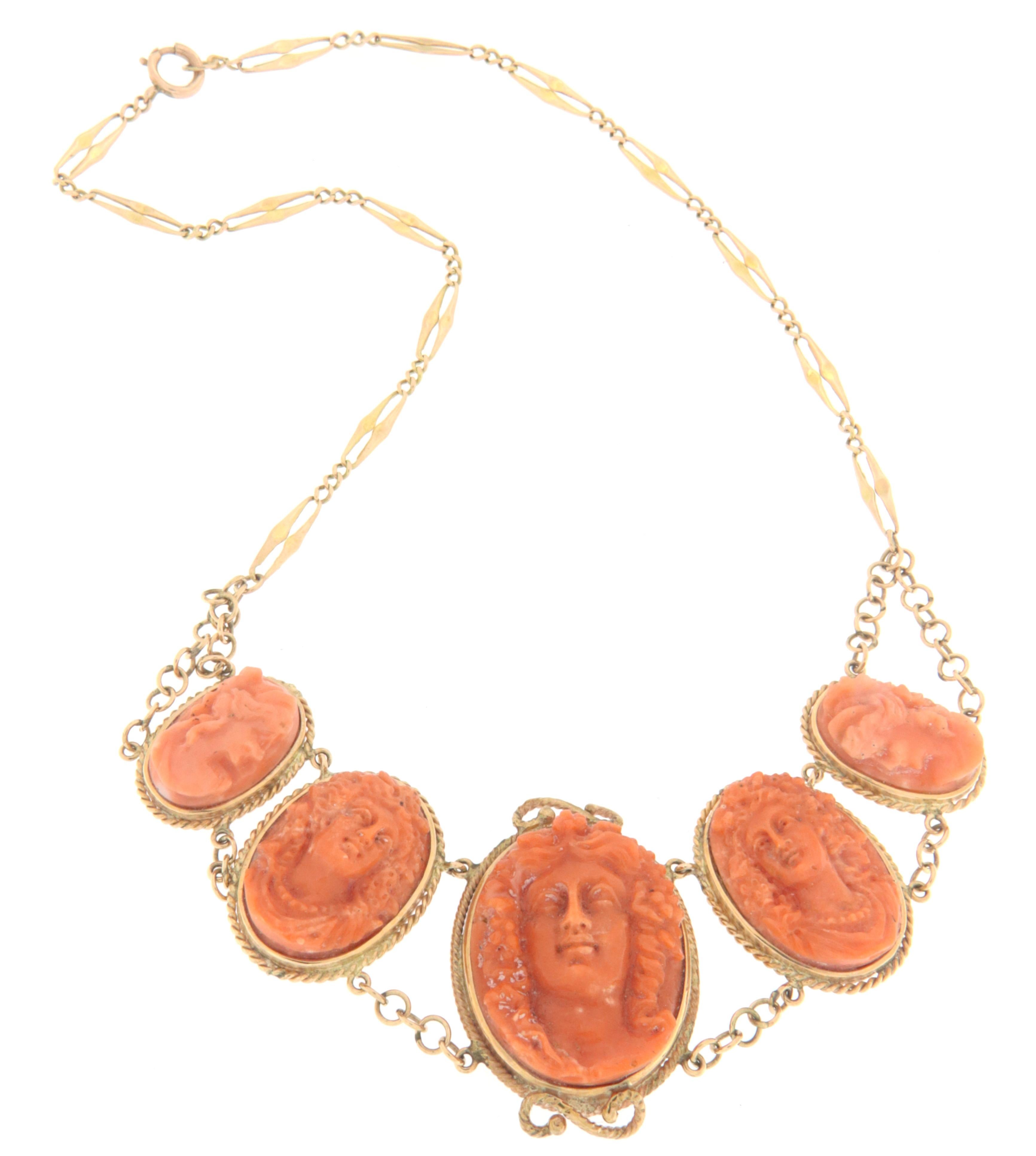 Mixed Cut Coral 14 Karat Yellow Gold Choker Necklace For Sale