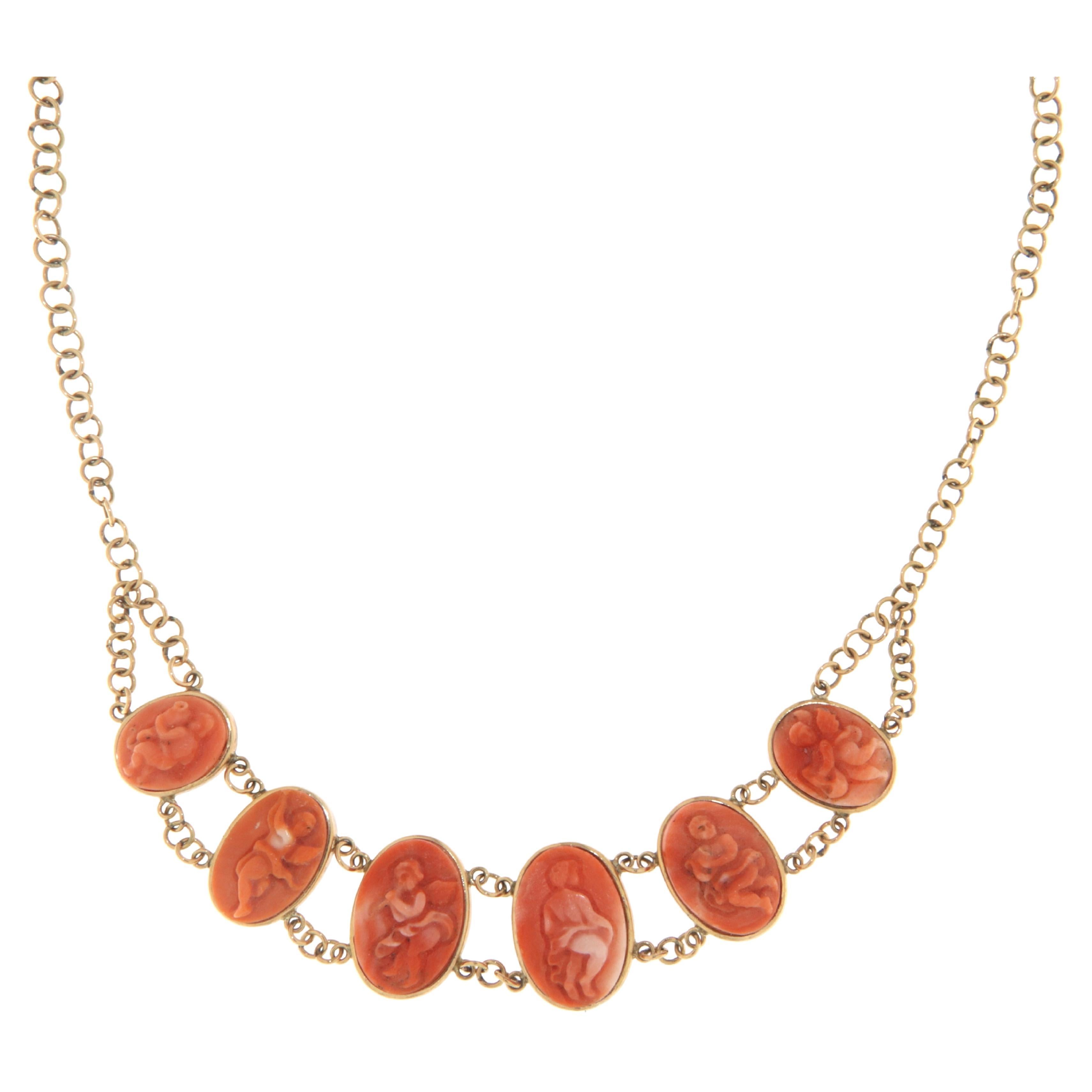 Collier ras du cou en or jaune 14 carats et corail