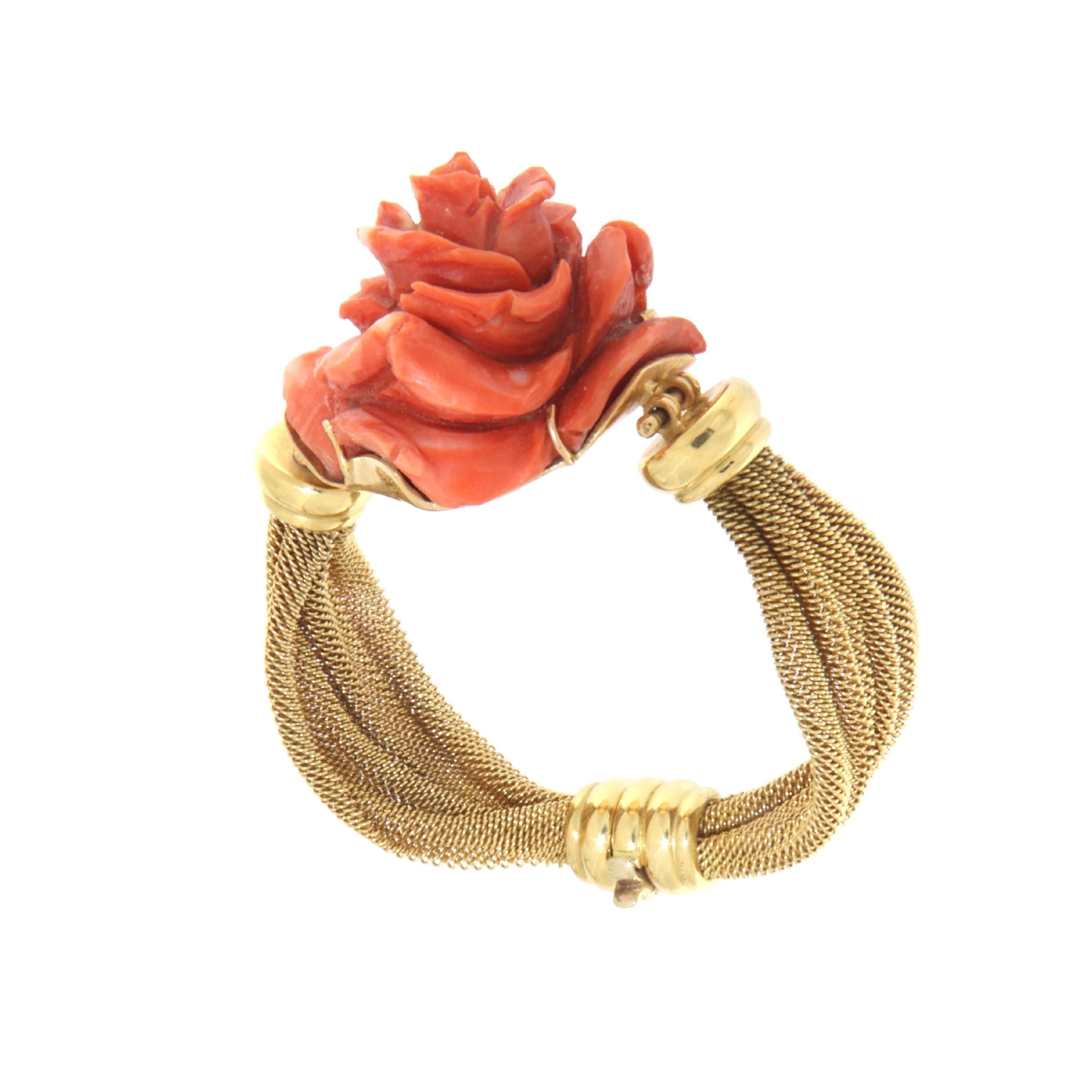 Coral 14 Karat Yellow Gold Cuff Bracelet For Sale 3