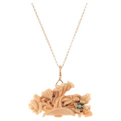 Vintage Coral 14 Karat Yellow Gold Pendant Necklace