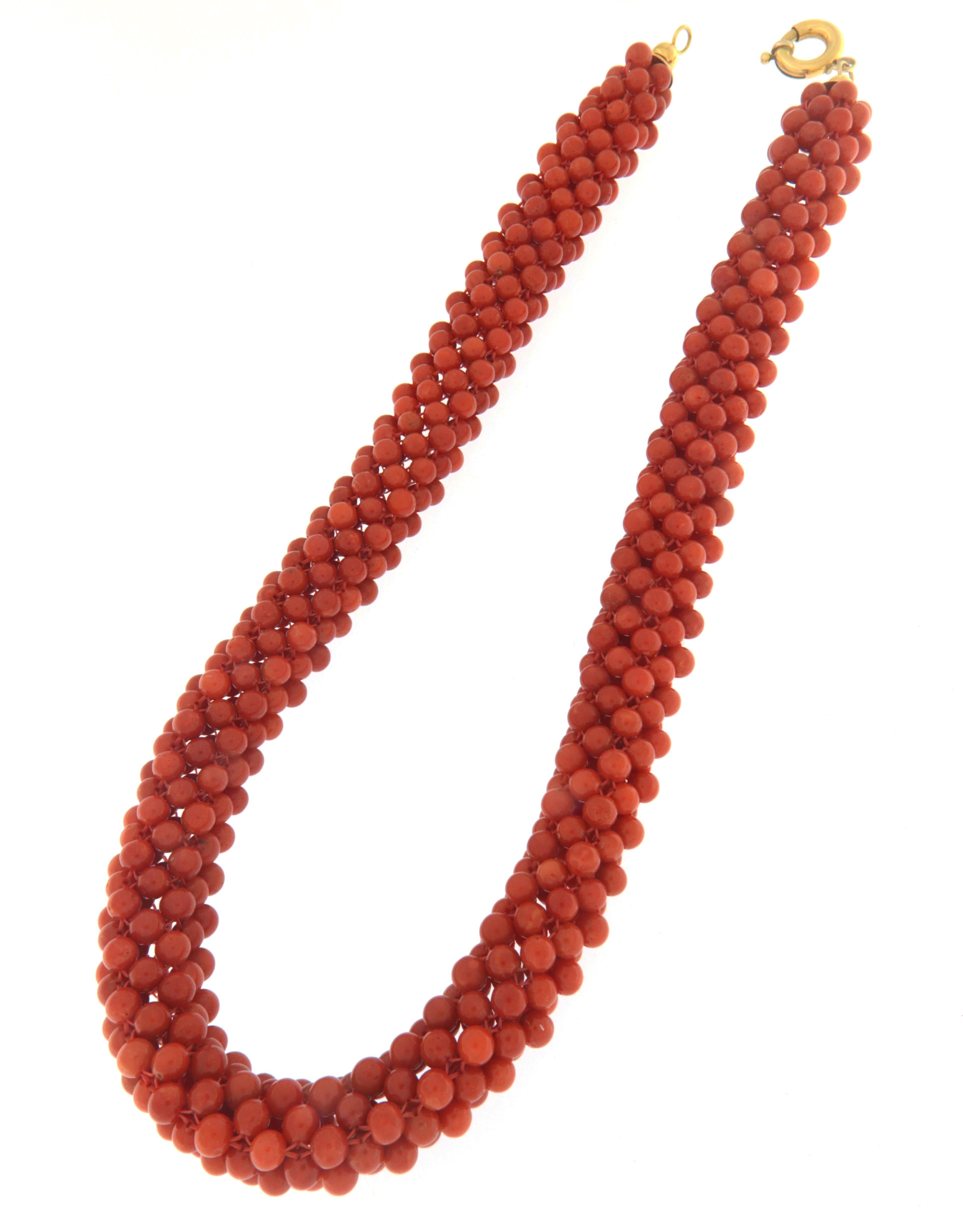 Bead Coral 18 Karat Yellow Gold Choker Necklace For Sale