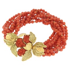 Retro Coral 18 Karat Yellow Gold Cuff Bracelet