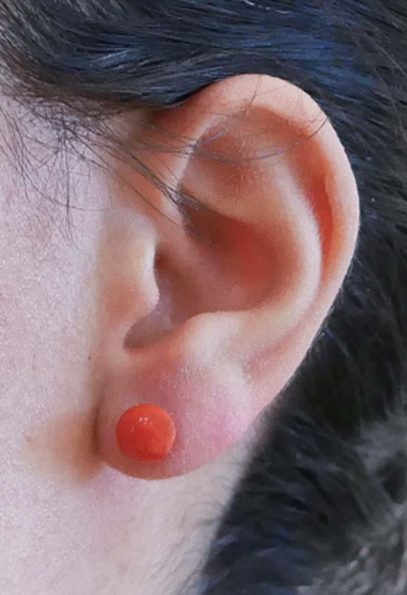 Coral, 18 Karat Yellow Gold Earrings. In Good Condition In Marcianise, Marcianise (CE)