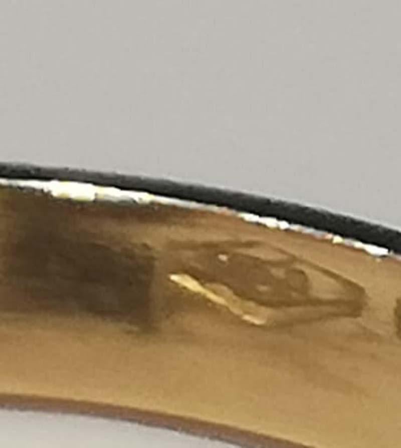 Women's Coral, 18 Karat Yellow Gold Ring. For Sale