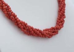 Coral, 18 Karat Yellow Gold Torchon Necklace.