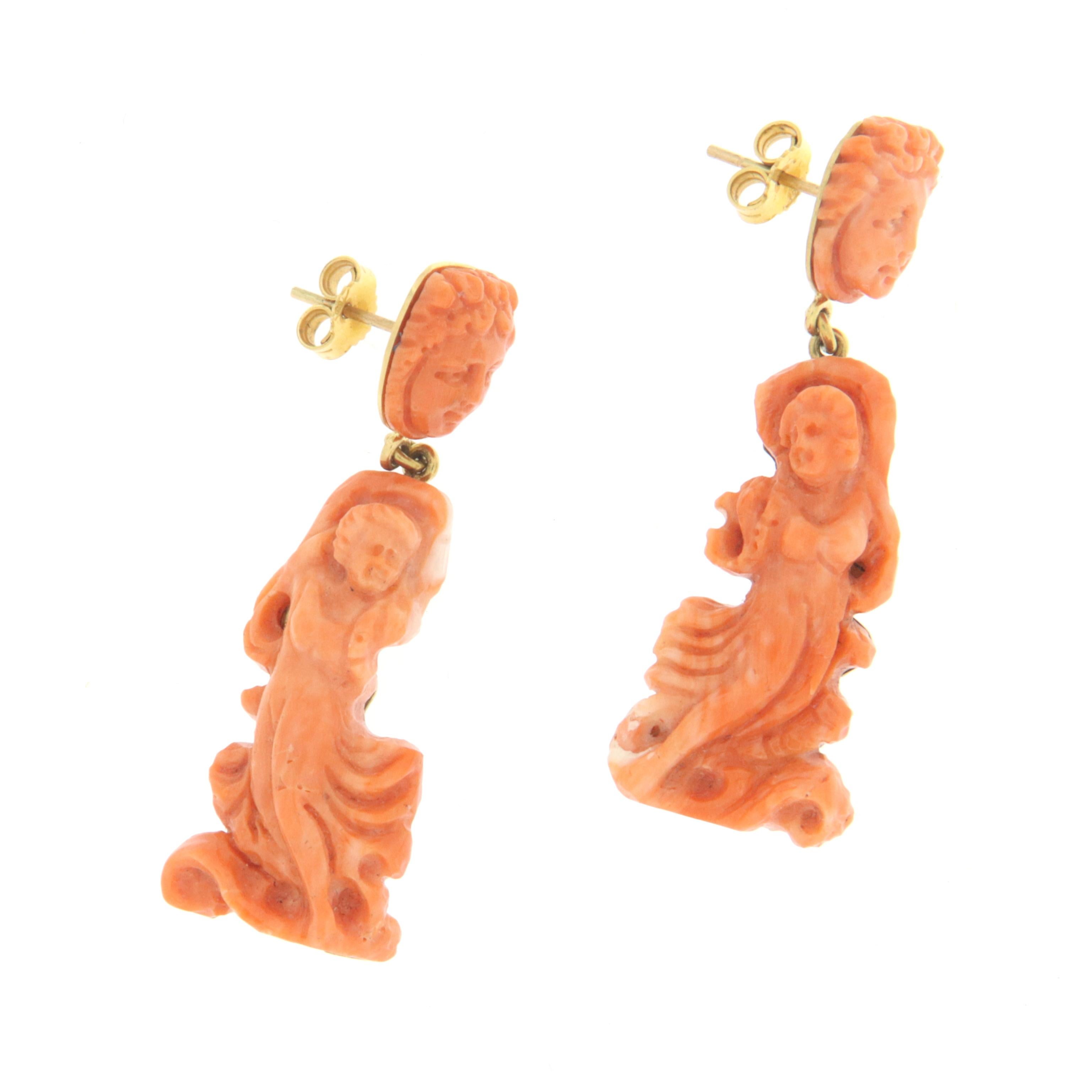 Mixed Cut Coral 9 Karat Yellow Gold Drop Earrings For Sale