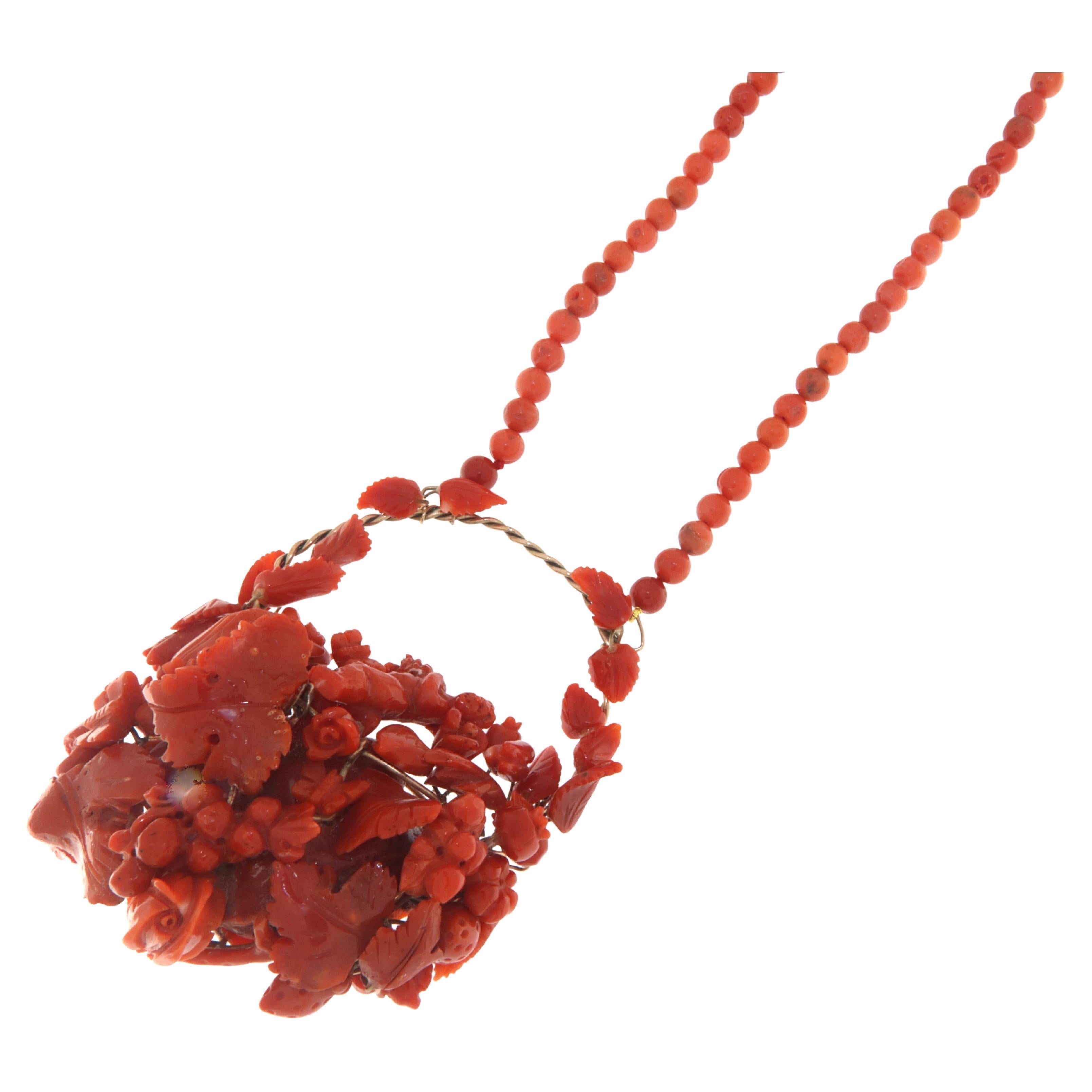 Coral 9 Karat Yellow Gold Pendant Necklace
