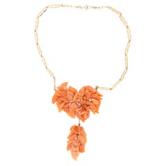 Coral 9 Karat Yellow Gold Pendant Necklace