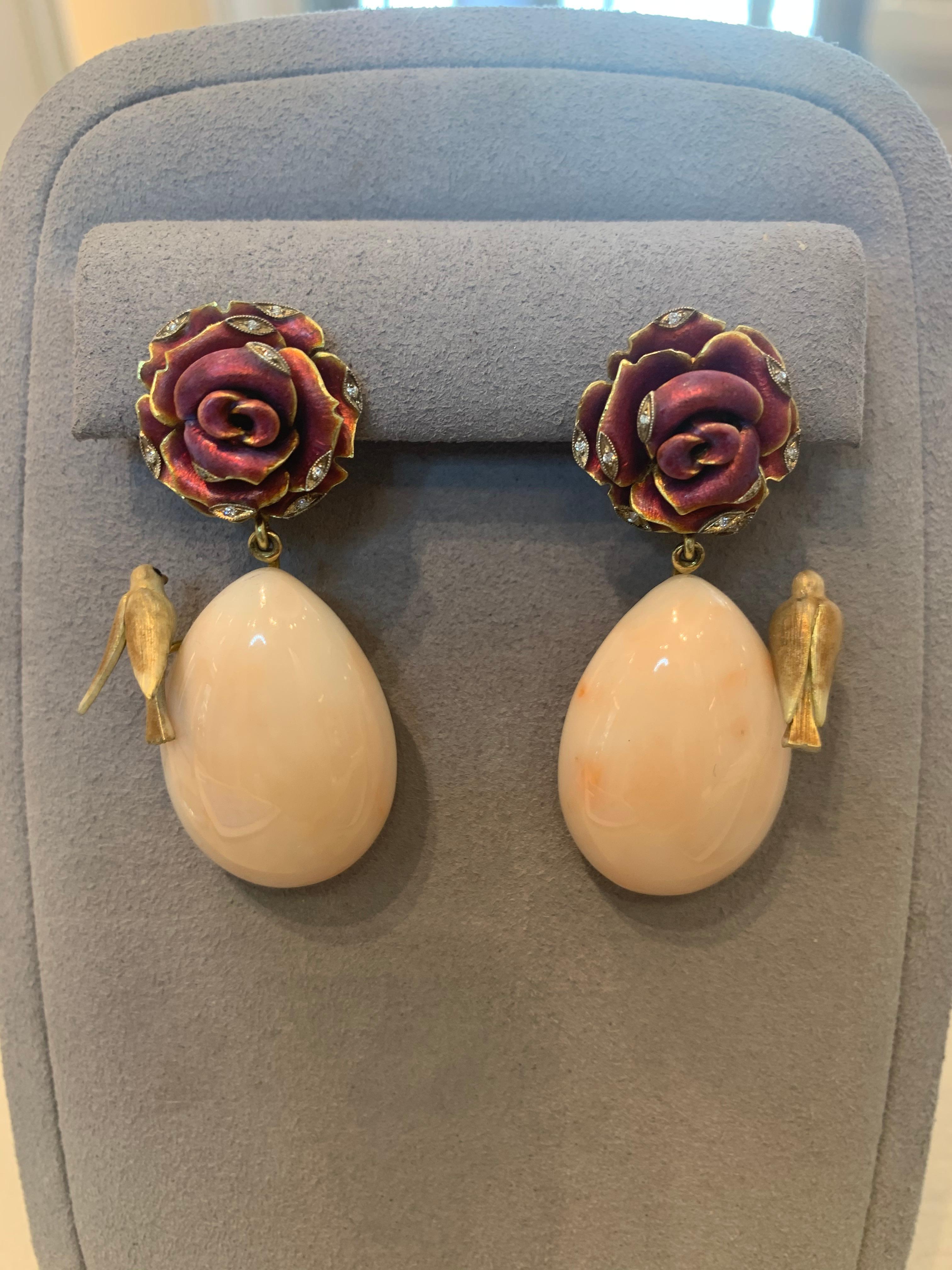 Natural pink coral and 0,08 ct diamond Rose & Nightingale Earrings from Monan Secret Garden Collection. Those one of a kind earrings symbolize 'Endless Love'. 