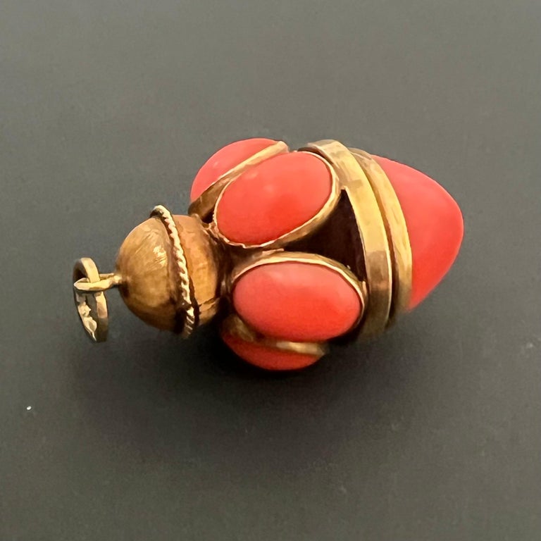 Pendentif Artisanal Vintage En Métal Et Corail - Fait Main