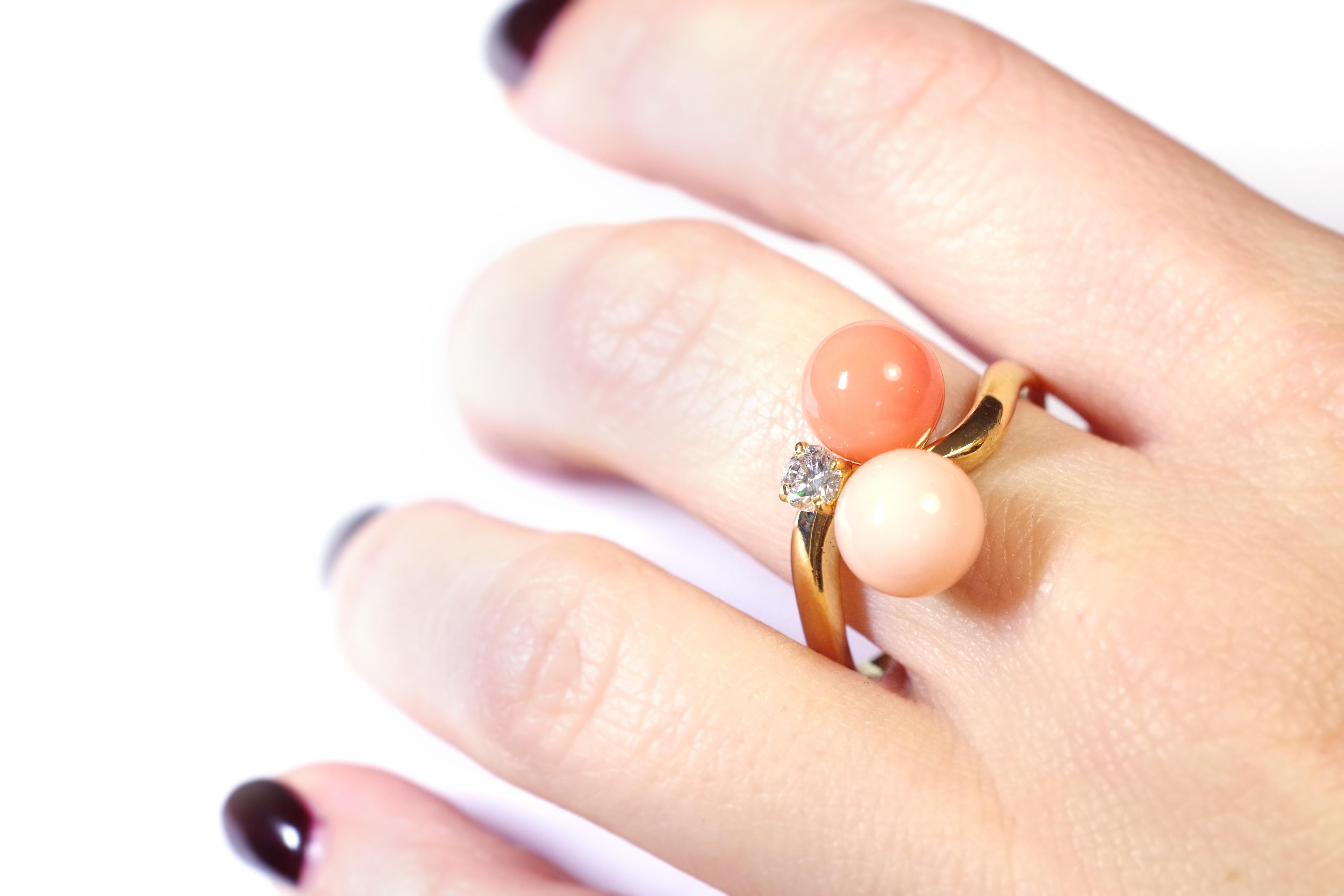 Coral and Diamond Ring in 18k Gold, Angel Skin Coral 1