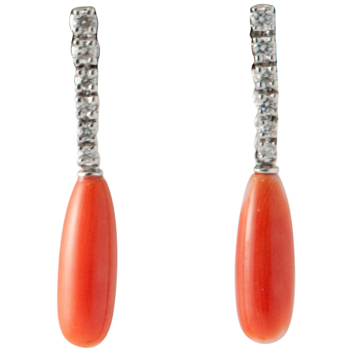 Coral and Diamonds 0.14 Carat Color G on White Gold 18 Carat Chandelier Earrings