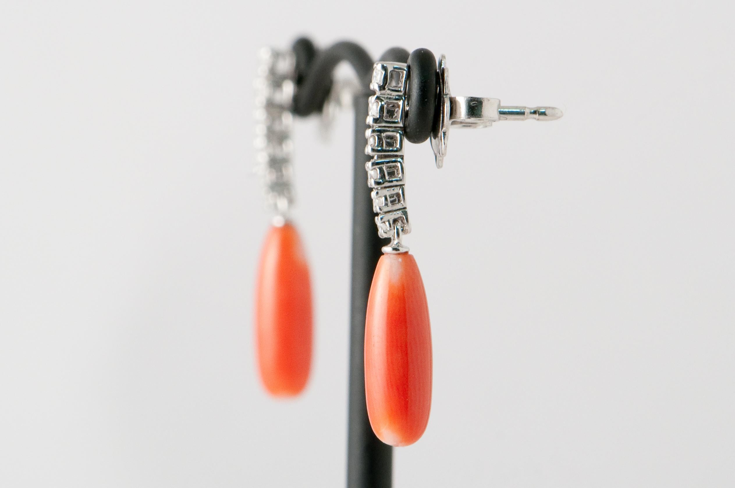 Coral and Diamonds 0.14 Carat Color G on White Gold 18 Carat Chandelier Earrings 1