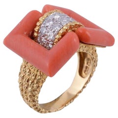 Coral and diamonds Ring by Kutchinsky