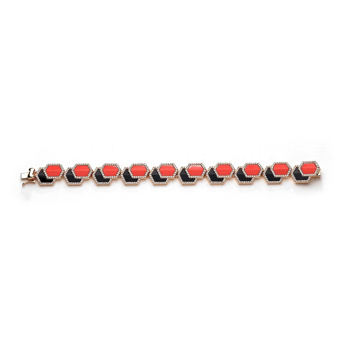 Bracelet in 18kt pink gold set with 440 diamonds 2.93 cts, 10 onyx 7.08 cts and 10 coral 11.21 cts
