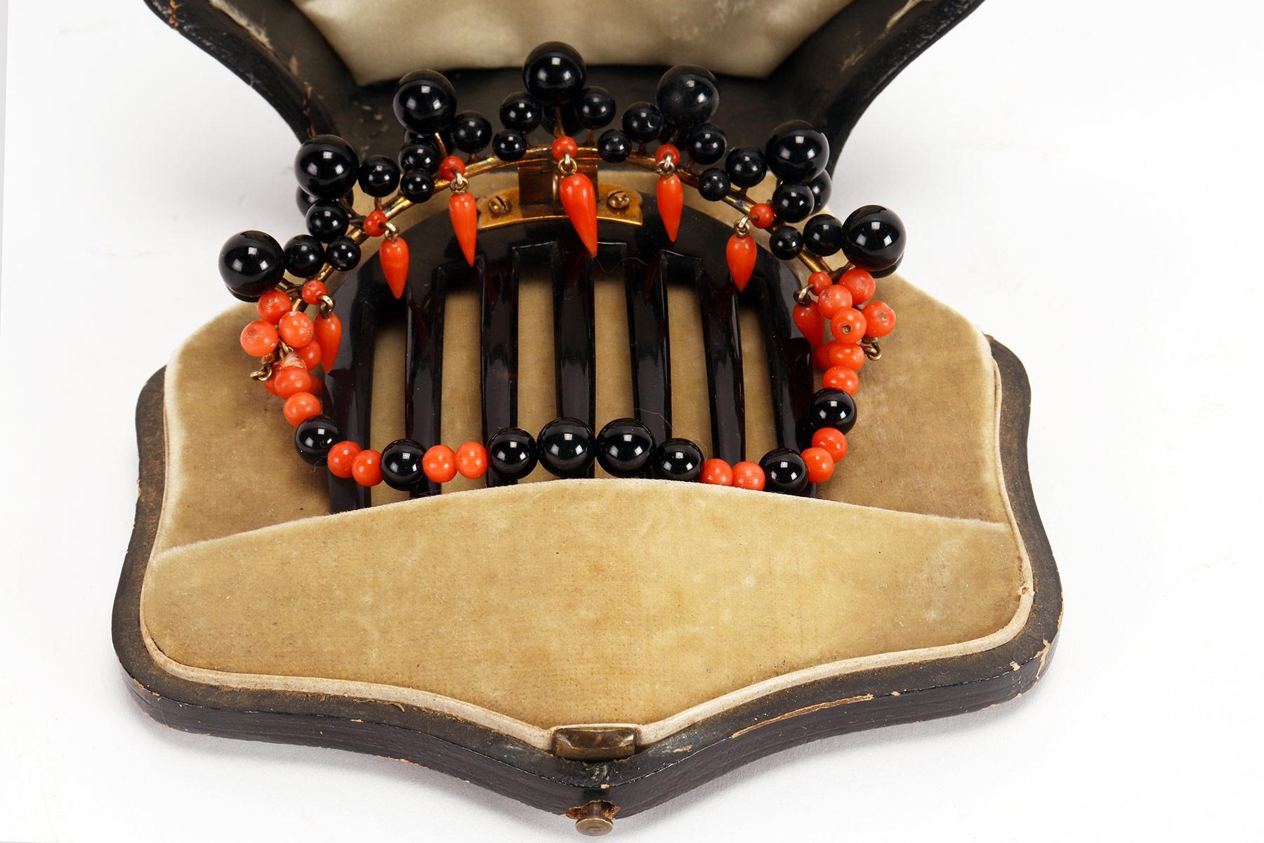 Coral and Onyx Turtleshell Hair Comb-Diadem, United States, 1880 For Sale 4