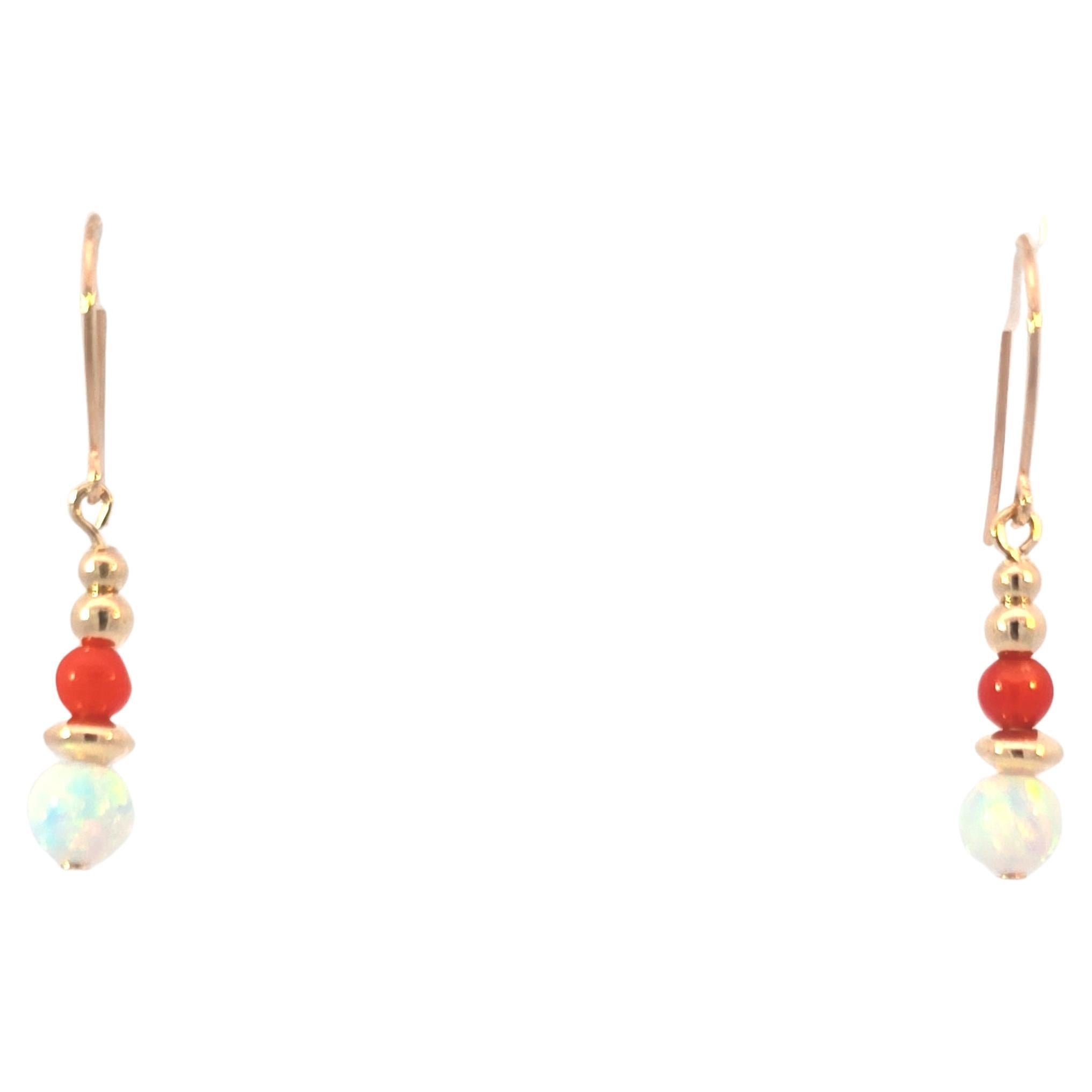 Pendientes Coral y Opalo Oro 14 Kilates