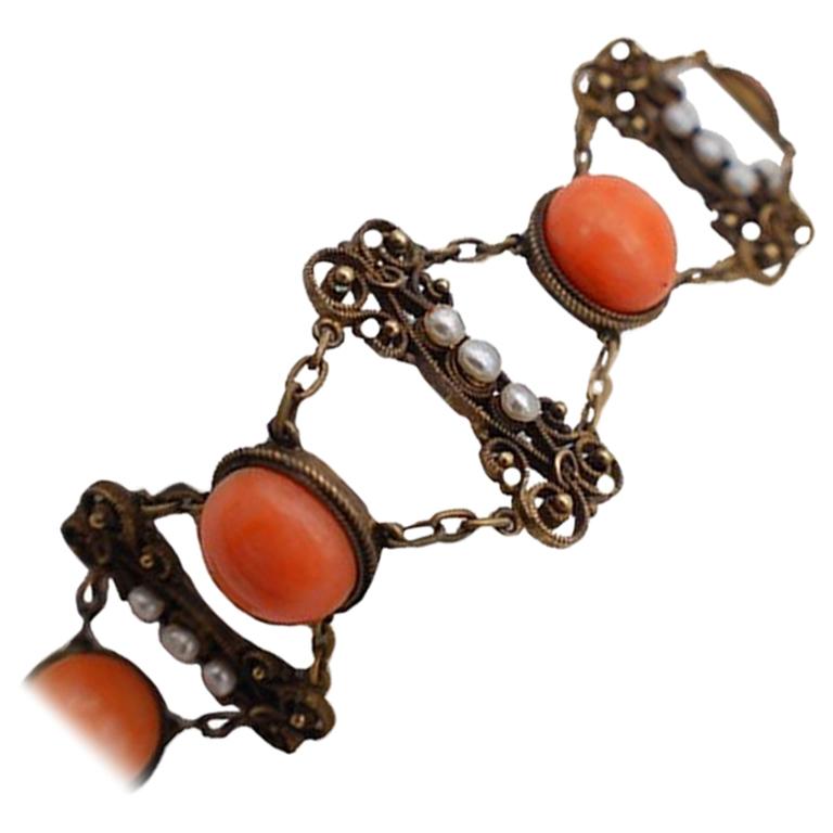 Coral and Pearl Bracelet circa 1920s Yellow Gold Victorian